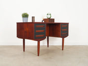 Teak_desk,_Danish_design,_1970s,_manufacturer:_A.P._Møbler_Svenstrup