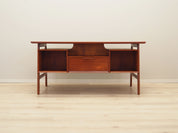 Teak_desk,_Danish_design,_1970s,_manufacture:_Omann_Jun