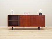 Teak_sideboard,_Danish_design,_1970s,_production:_Denmark