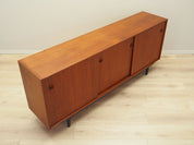 Teak_sideboard,_Danish_design,_1970s,_production:_Denmark