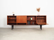 Teak_sideboard,_Danish_design,_1970s,_production:_Denmark