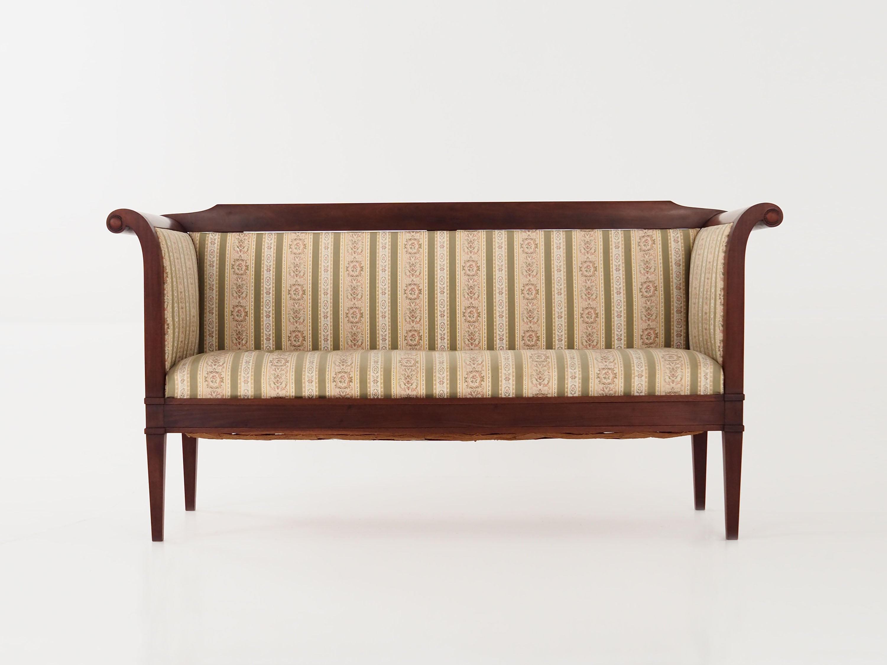 Empire_style_mahogany_sofa,_French_design,_1940s,_production:_Denmark