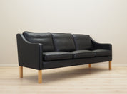 Black_leather_sofa,_Danish_design,_1970s,_manufacture:_Hurup_Møbelfabrik