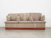 Teak_sofa,_Danish_design,_1970s,_production:_Denmark