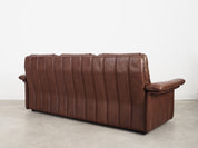 Brown_leather_sofa,_Swiss_design,_1970s,_manufacture:_De_Sede