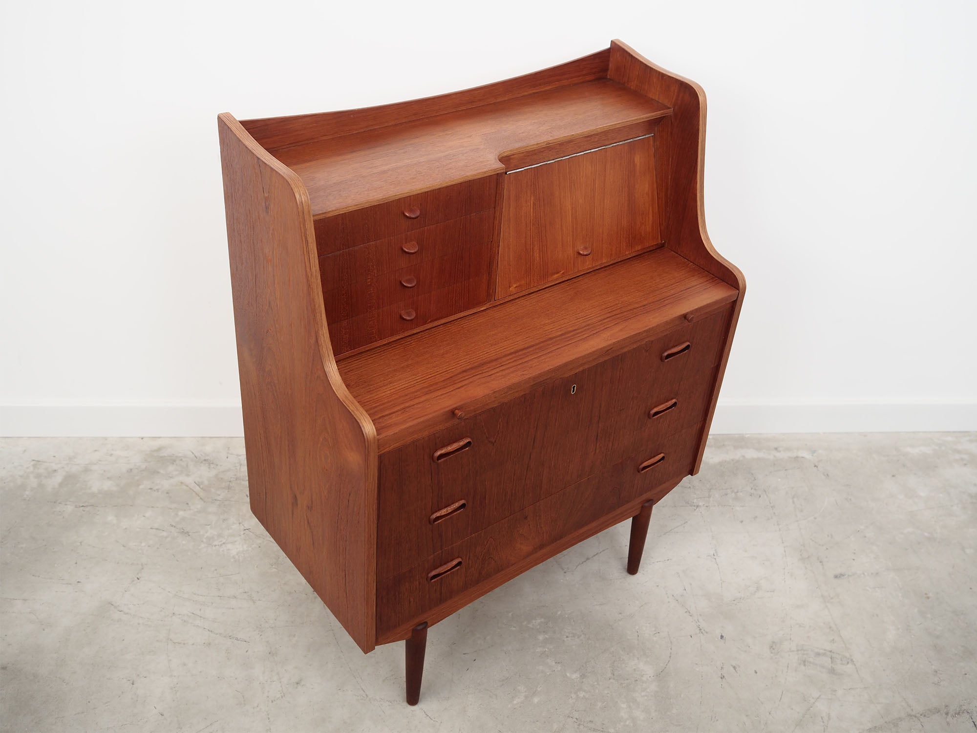 Teak_secretary,_Danish_design,_1960s,_production:_Denmark
