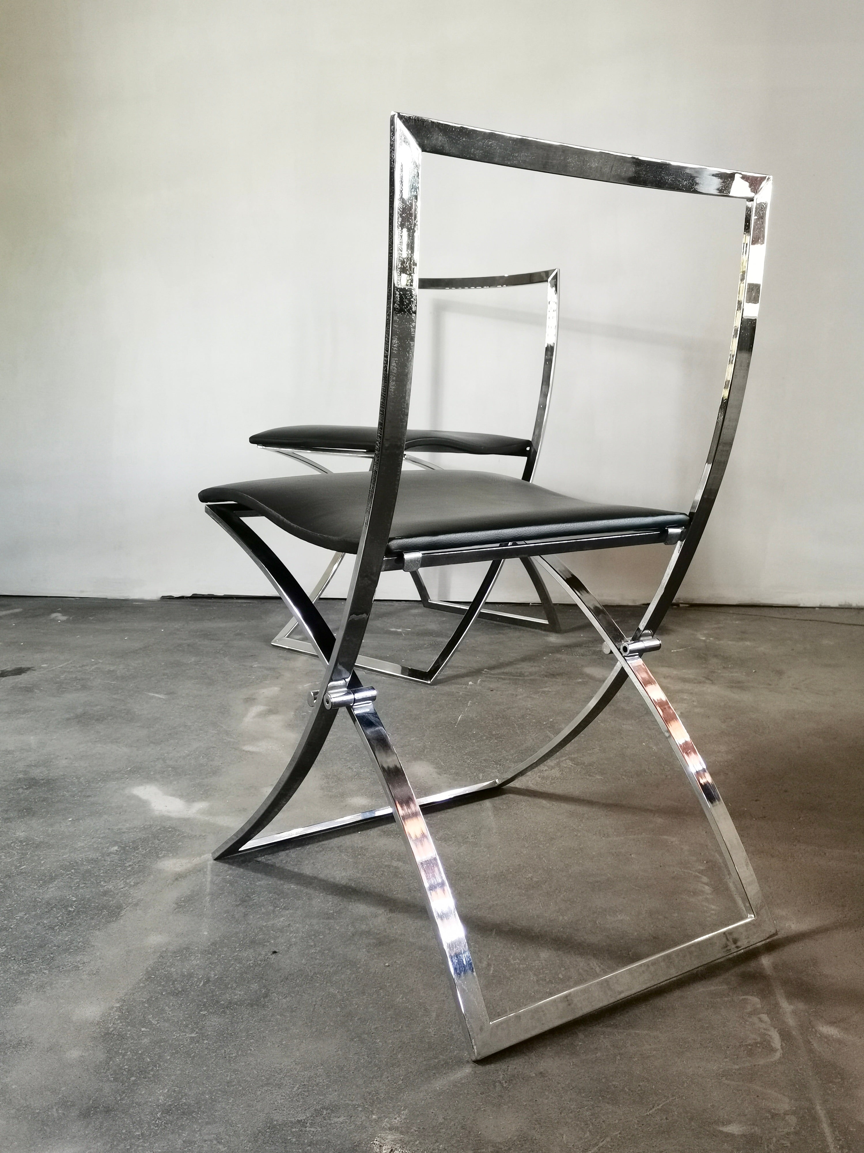 1970s_Set_of_4_folding_Dining_Chairs_Marcello_Cuneo,_Model_Luisa,