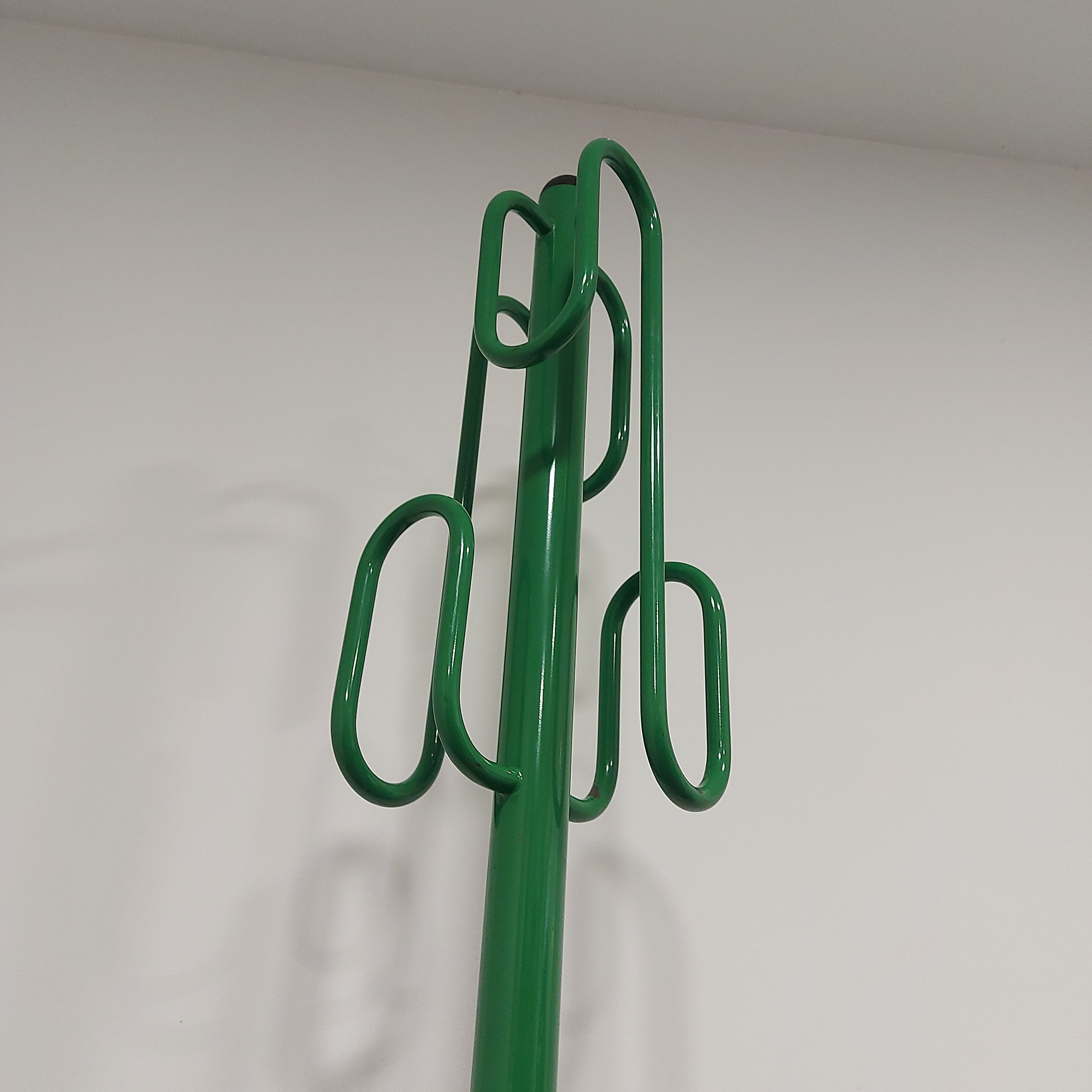 Cactus_Hanger_1970s