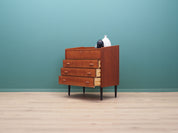 Teak_dressing_table,_Scandinavian_design,_1960s,_manufactured_by_SW_Finland