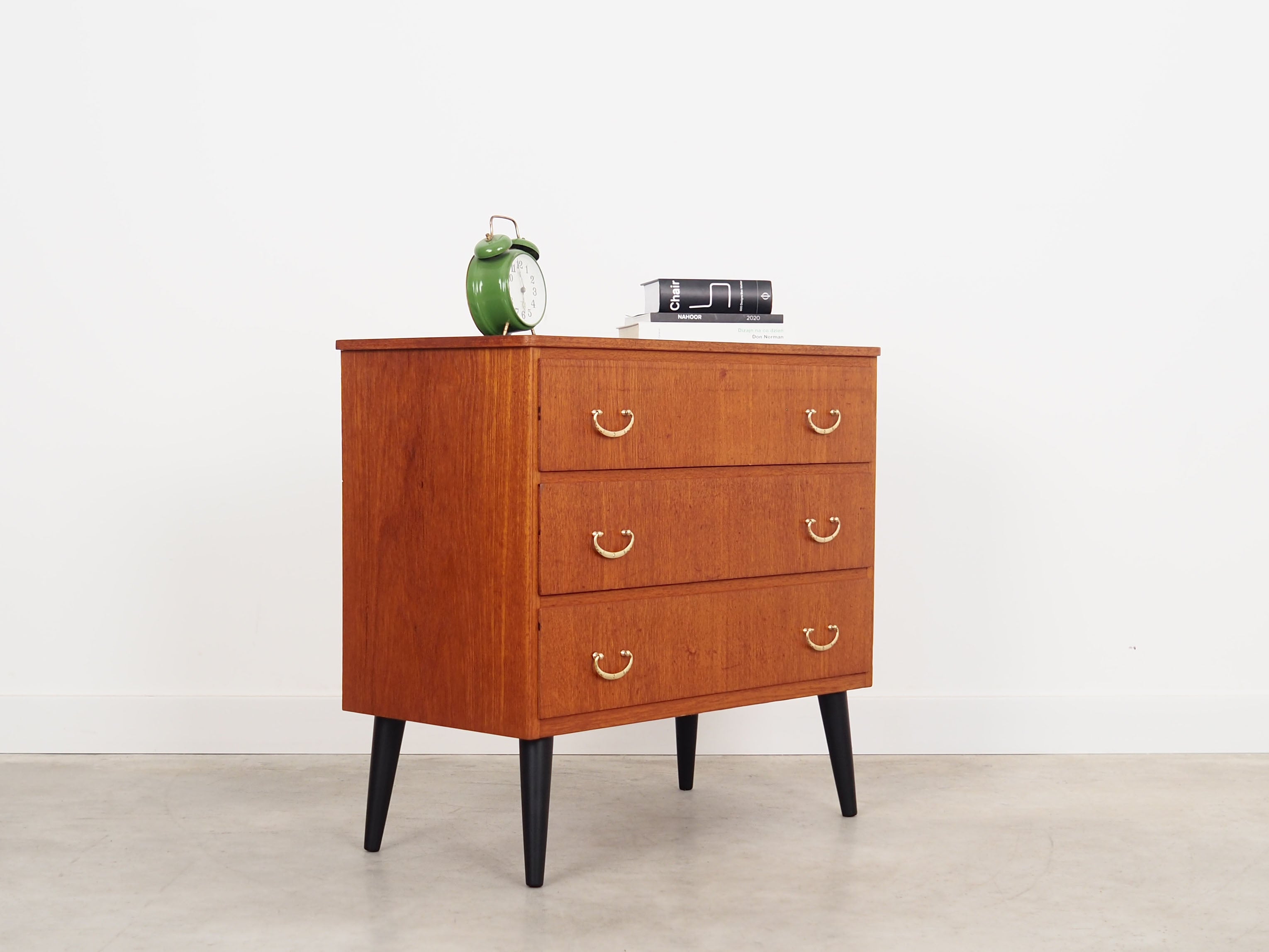 Teak_chest_of_drawers,_Swedish_design,_1970s,_production:_Sweden