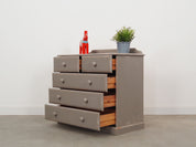 Pine_chest_of_drawers,_Danish_design,_1960s,_production:_Denmark