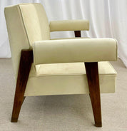 Bridge_Sofa_Model_PJ-SI-42-B_by_Pierre_Jeanneret,_1960s,_Chandigarh_India