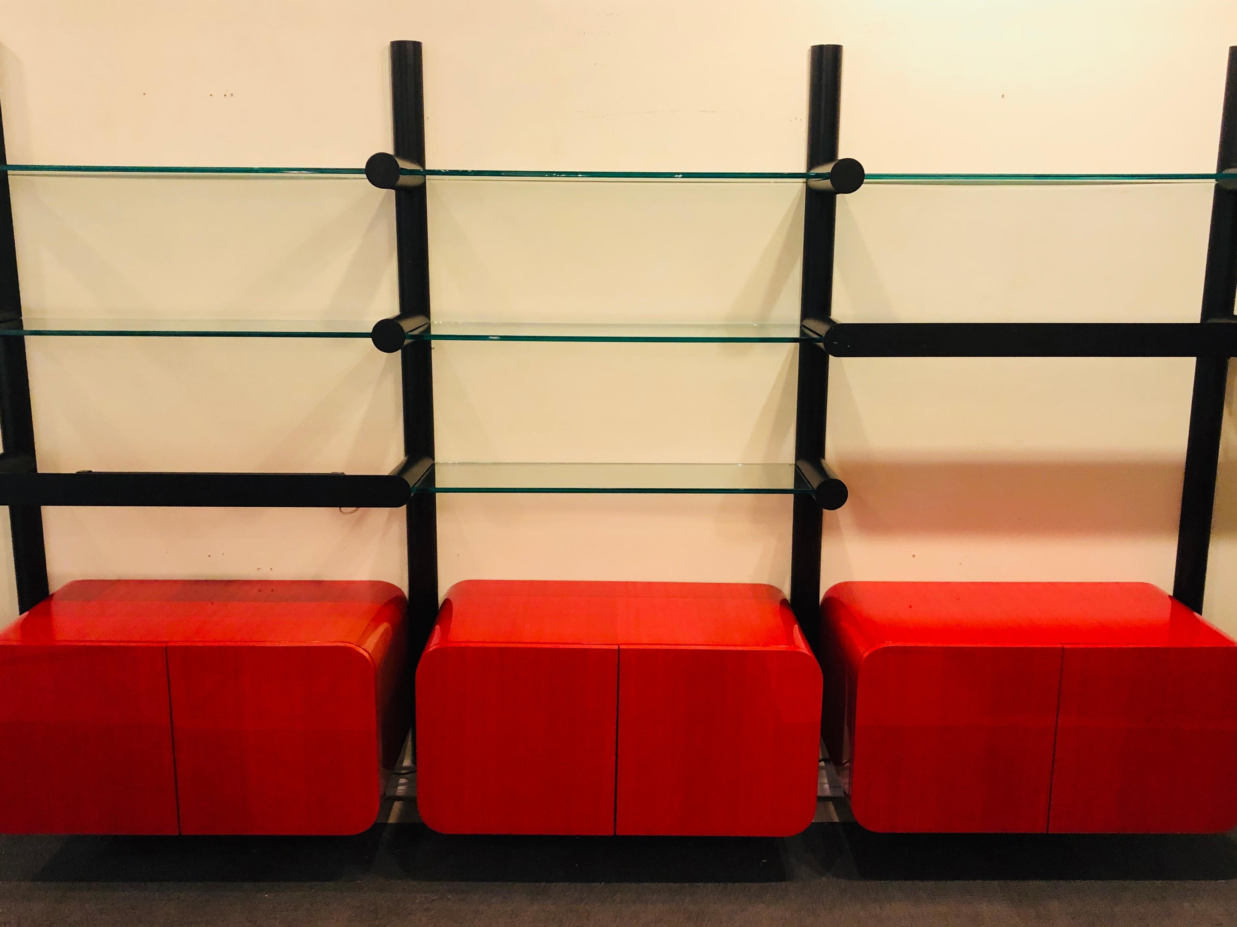 Obra_Bookshelf_by_Janet_Schwietzer,_1990s,_USA