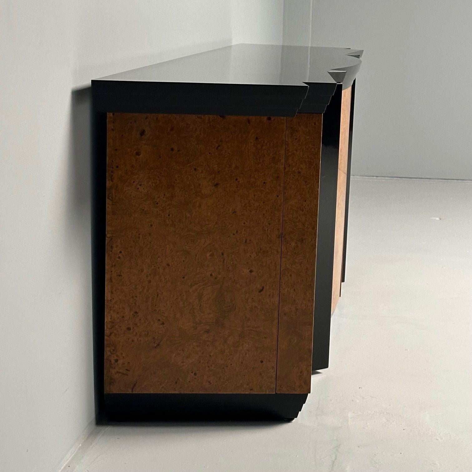 Eva_Sideboard_by_Vladimir_Kagan,_1983,_USA
