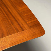 Saber_Leg_Dining_Table_by_T.H._Robsjohn-Gibbings,_1956,_USA