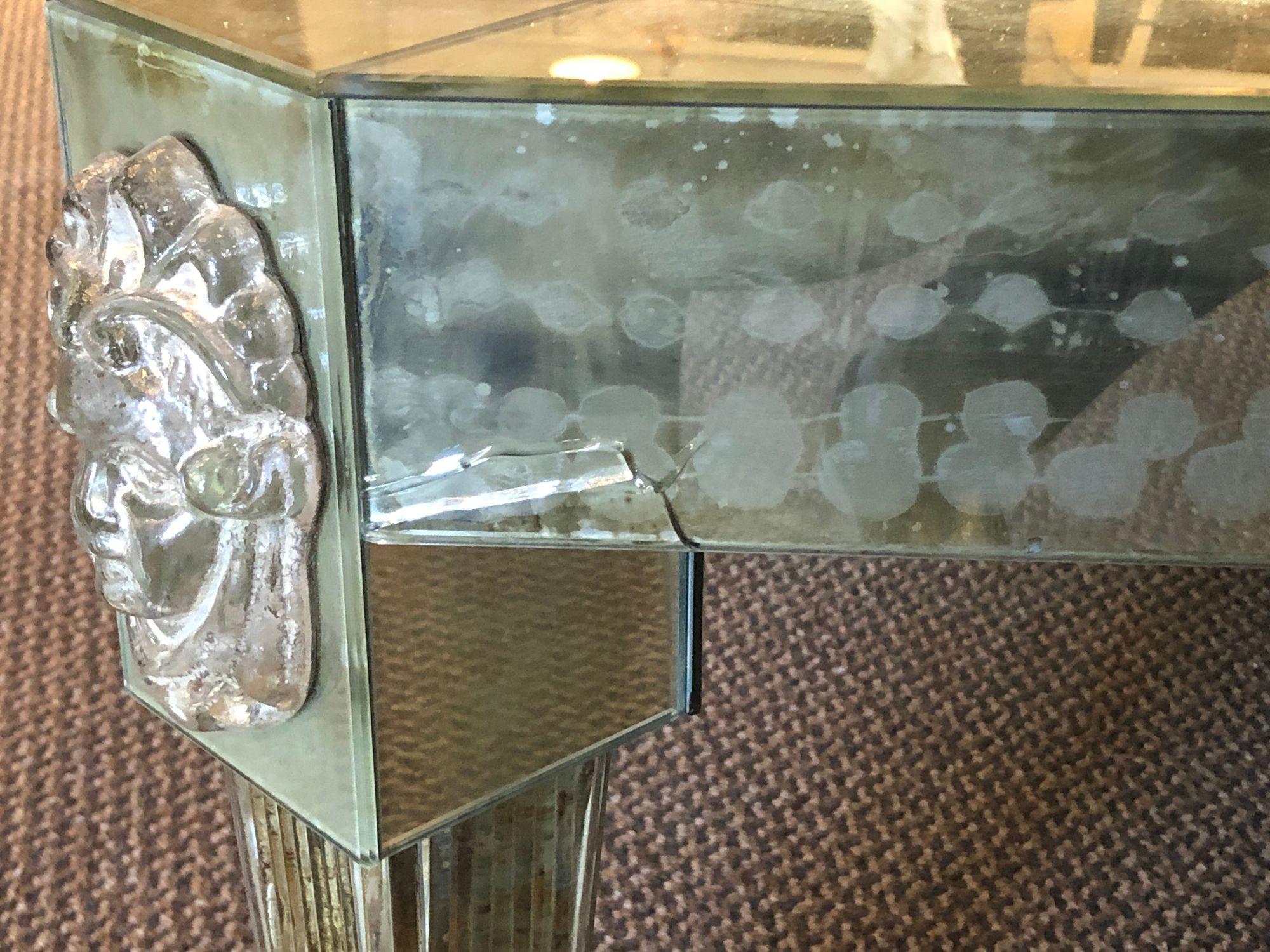Mirrored_Etched_Coffee_Table_in_Versace_Style,_Late_20th_Century,_Europe