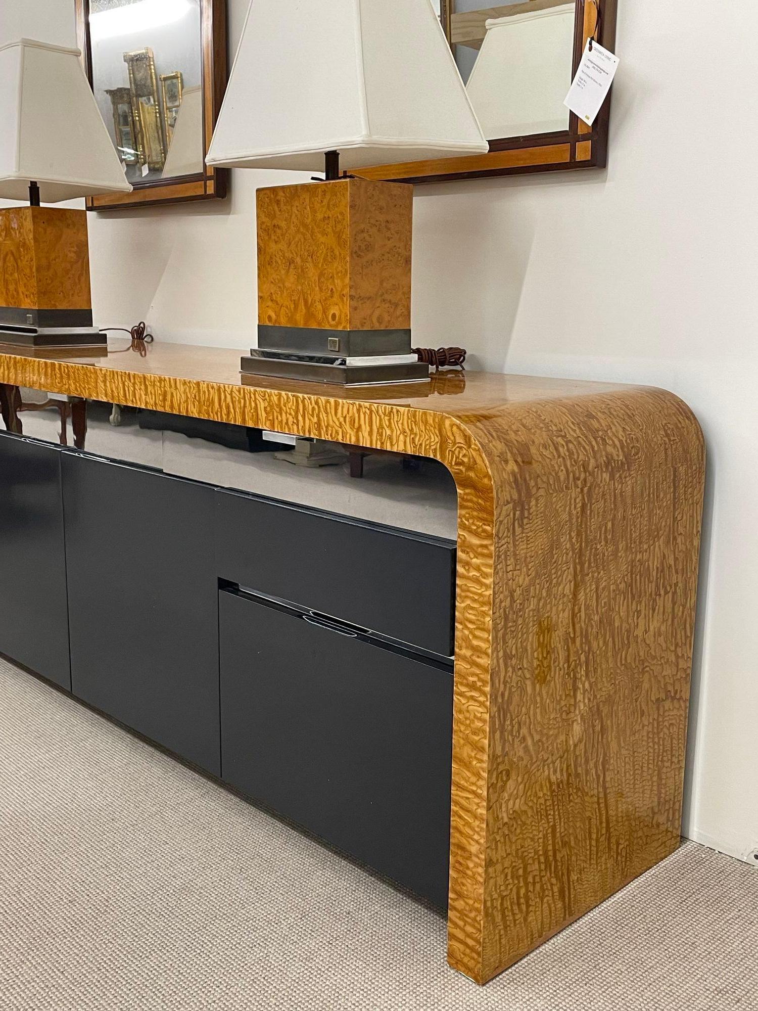 Mid-Century_Modern_Burl_Wood_Console_by_Vladimir_Kagan,_1970s_USA