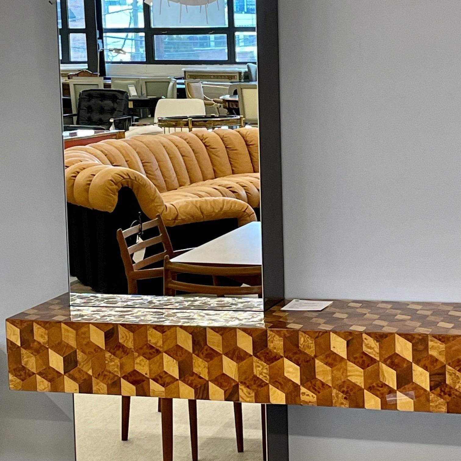 Paul_Evans_Hollywood_Regency_Style_Console,_1978_USA