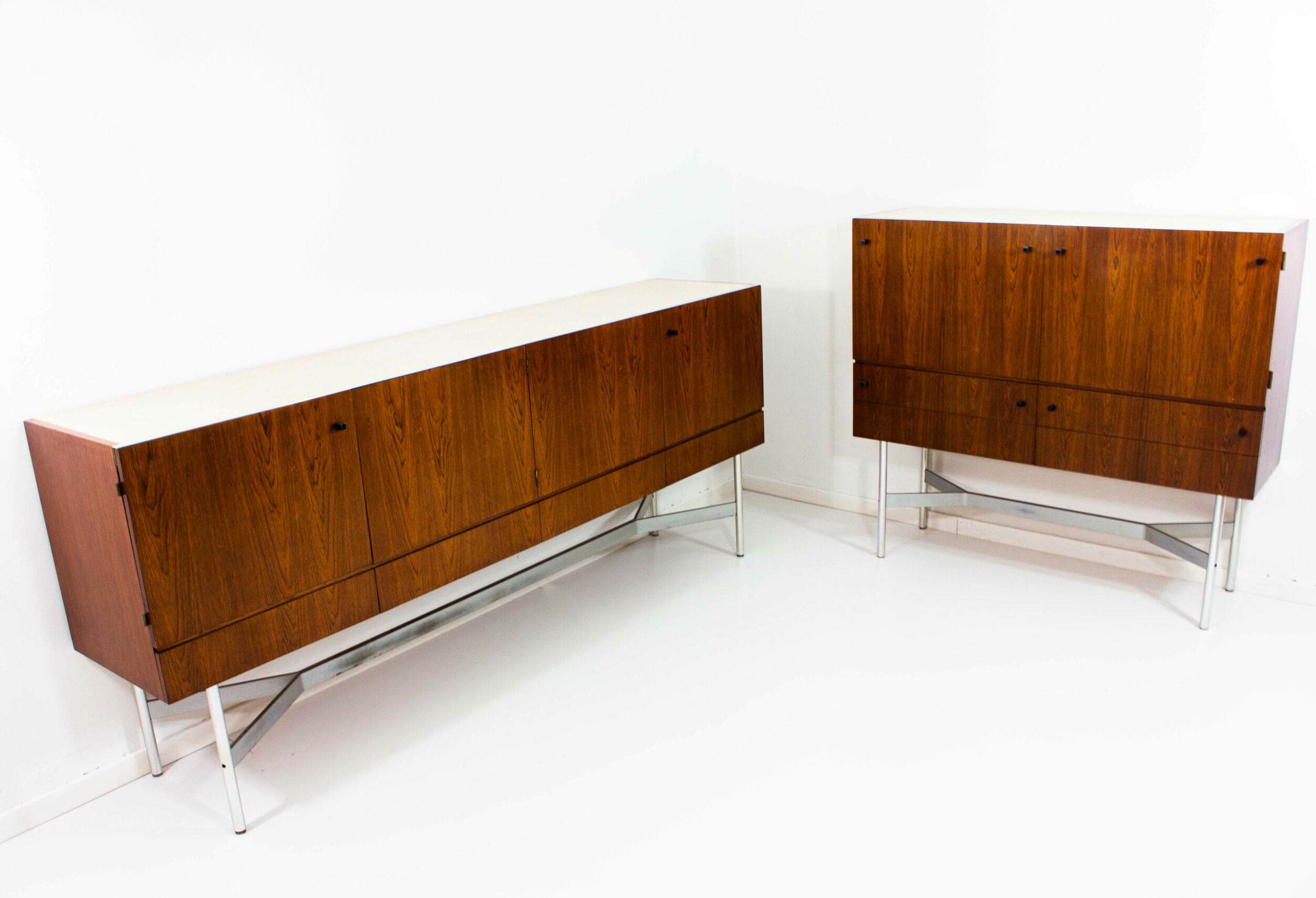 Set_of_2_Fristho_storage_by_Rudolf_Glatzel