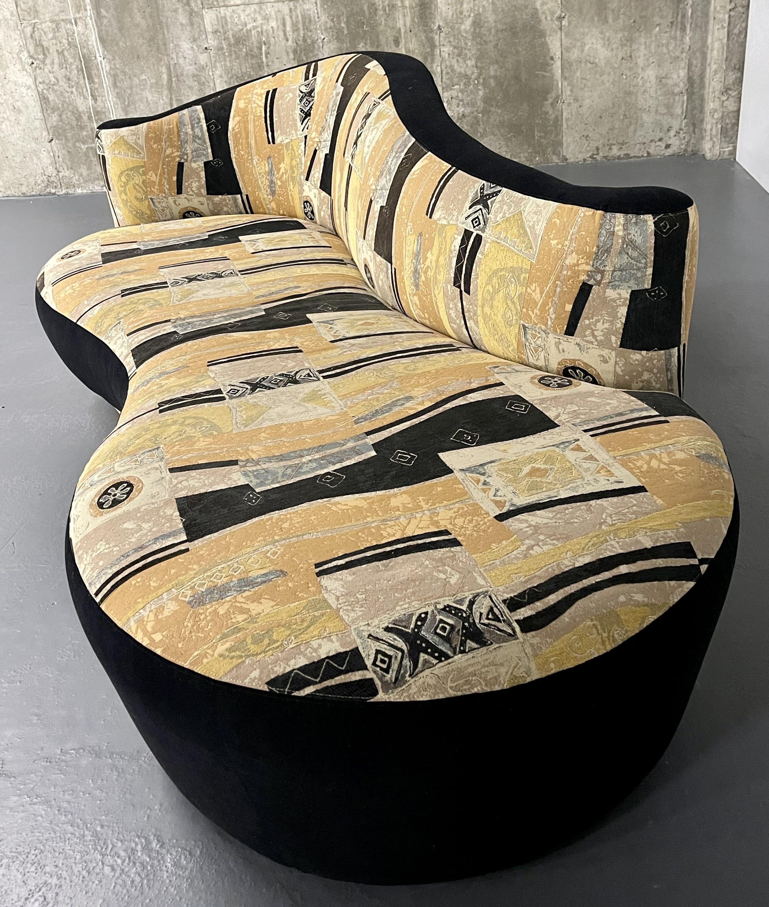 Vladimir_Kagan_for_Weiman_Cloud_Sofa_Kidney_Shape_1970s_USA