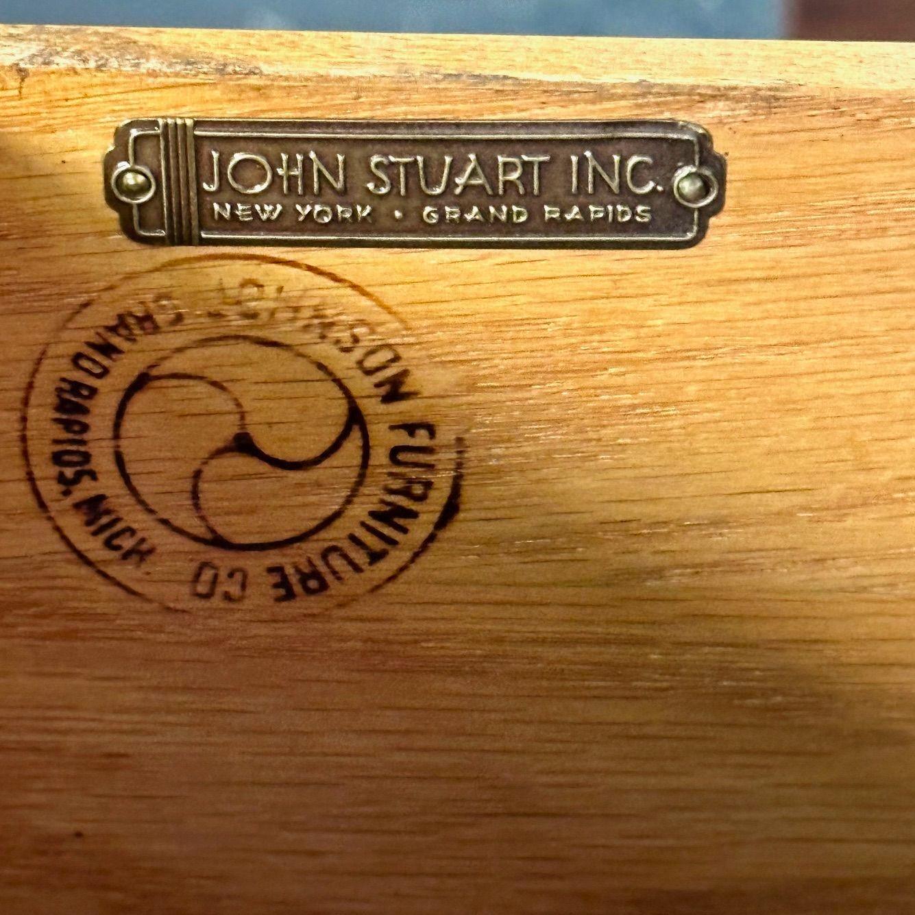 Paul_Frankl_Mahogany_Dresser_for_John_Stuart,_1960s_USA