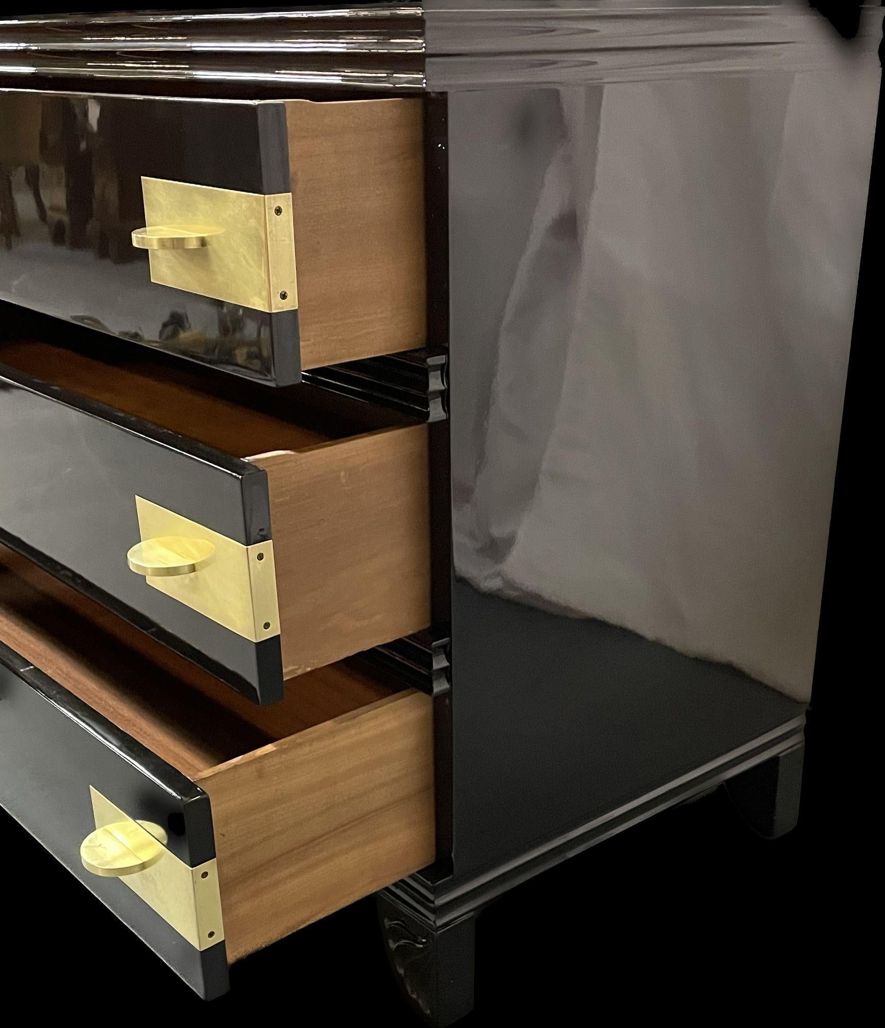 Black_Lacquered_Campaign_Chest,_Hollywood_Regency,_Parzinger_Style_1960s_USA