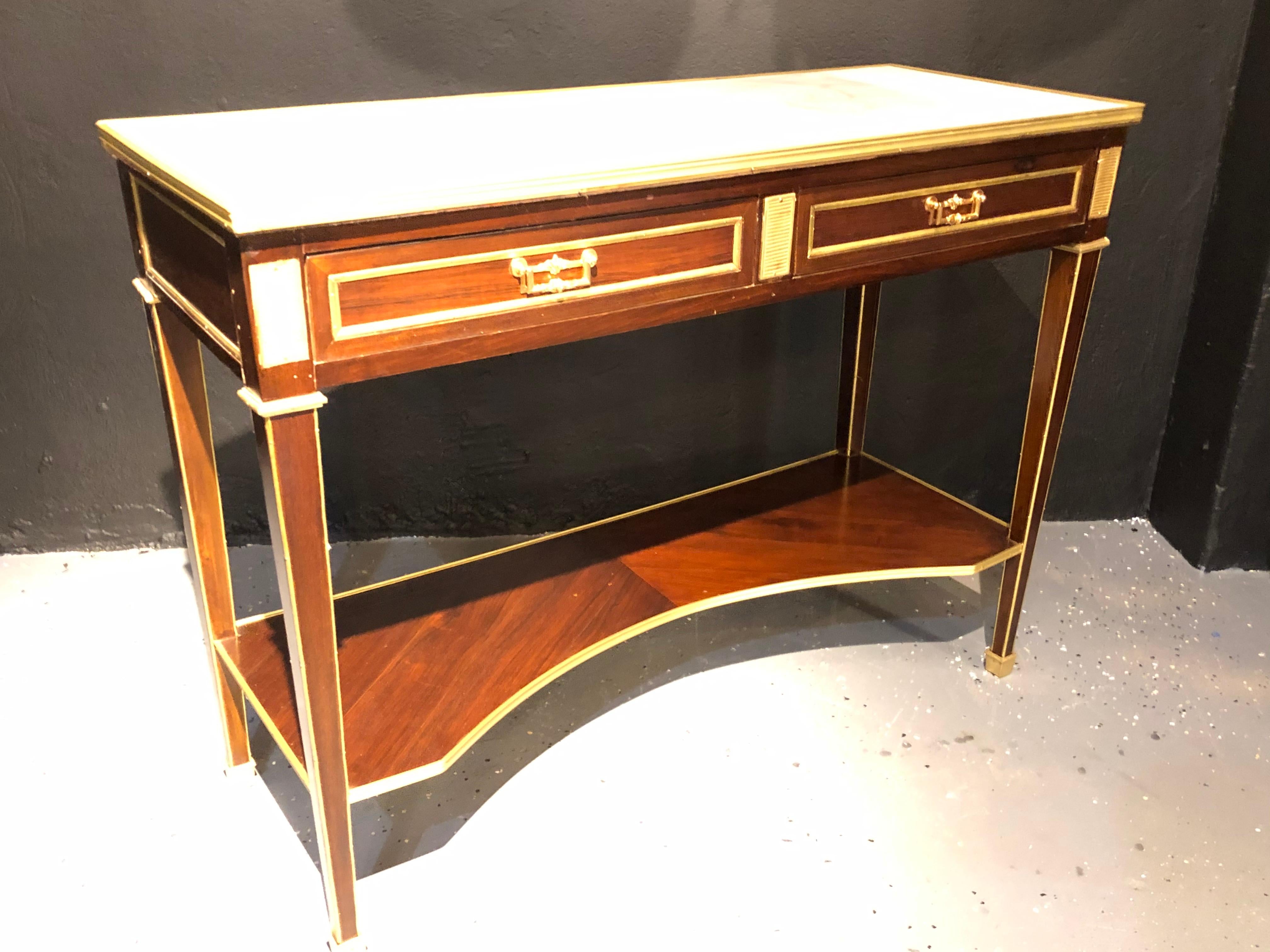 Serving_Table,_1960s