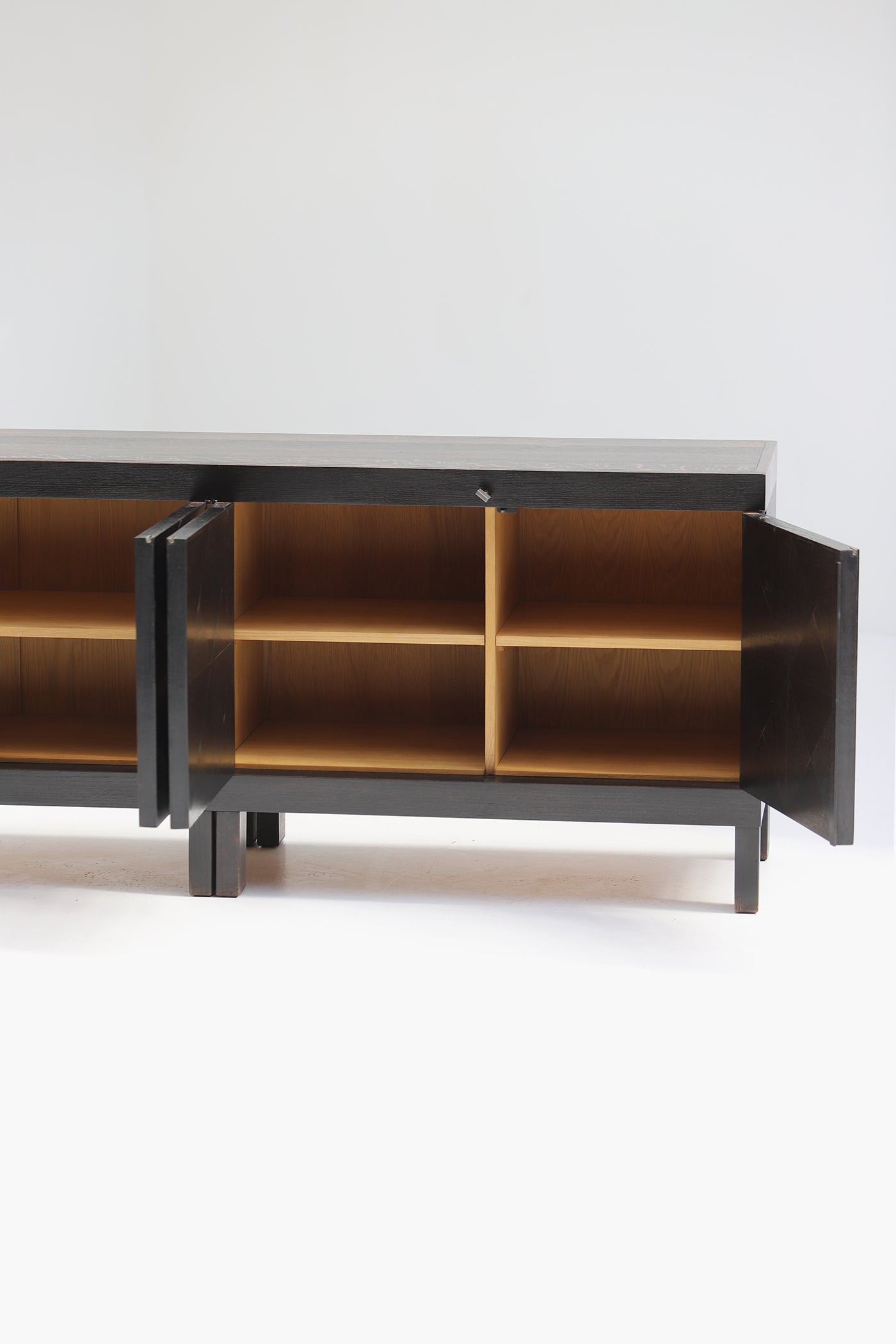 Brutalist_ebonized_oak_sideboard_by_J._Batenburg_for_Mi,_Belgium_1969