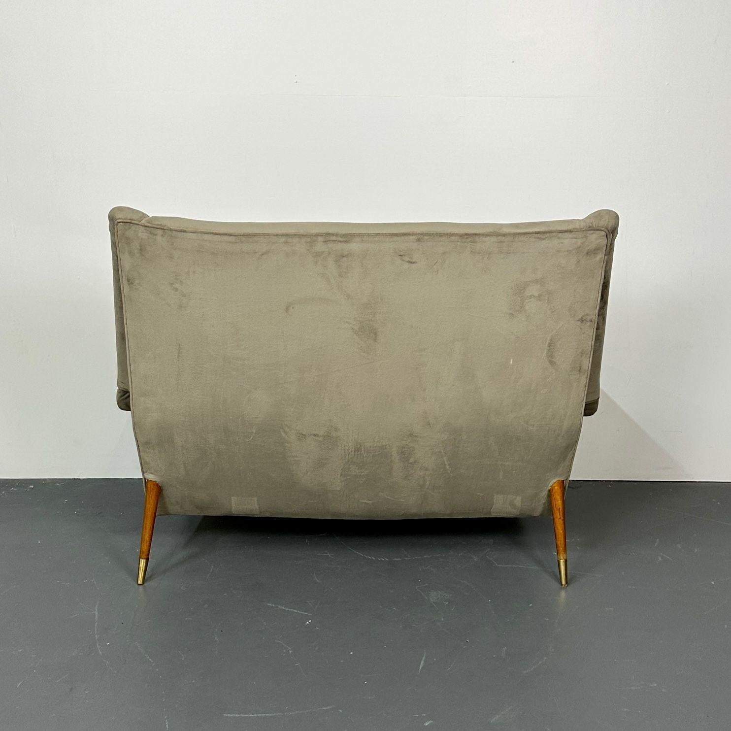 Gio_Ponti-Inspired_Mid-Century_Sofa,_Velvet_&_Walnut_1950s_Italy