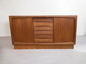 Midcentury_danish_Sideboard_by_Dyrlund,_1960s