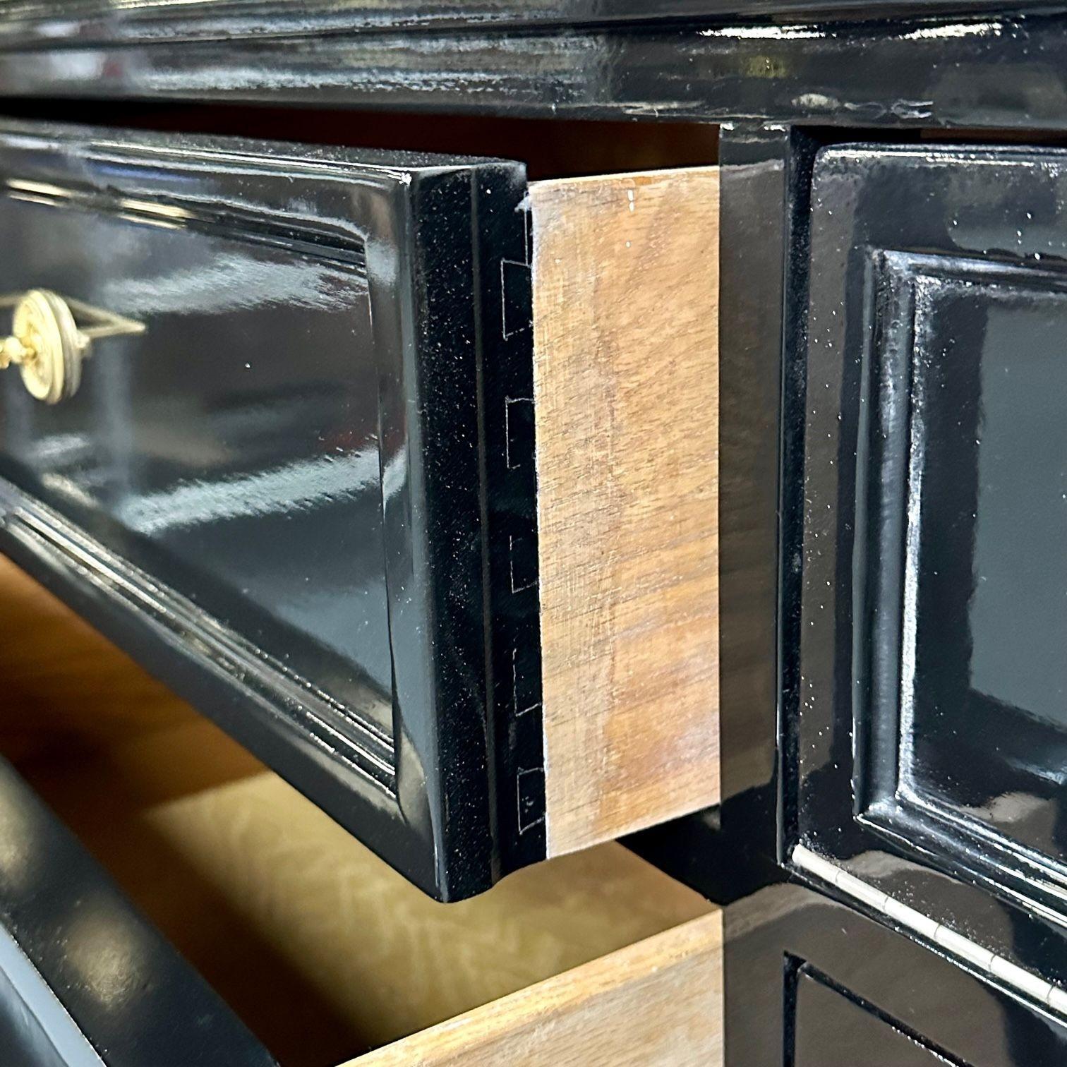 Mid-Century_Modern_Ebony_Lacquer_Sideboard,_Jansen_Style_/Baker_1970s_USA