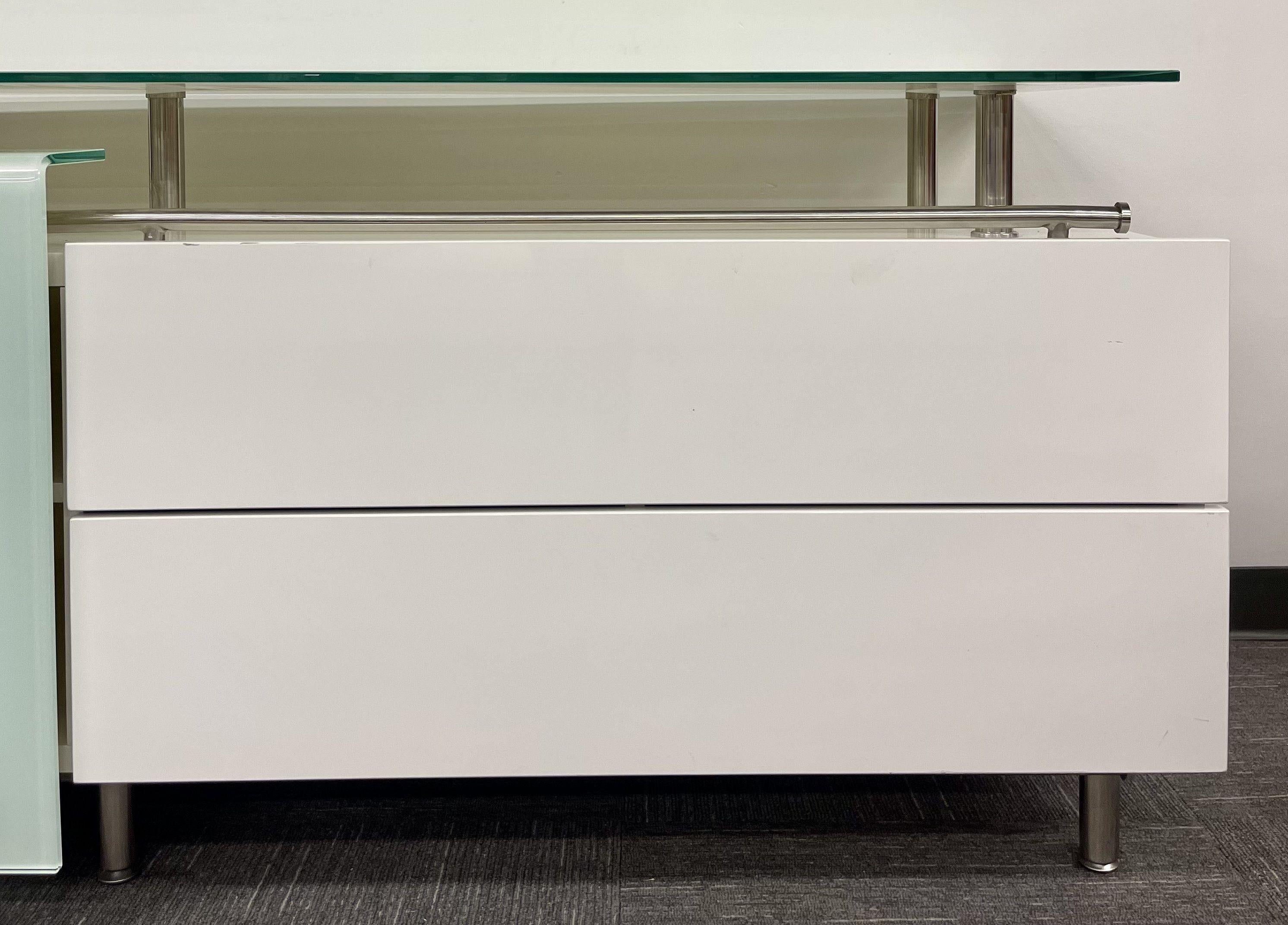 Mid-Century_Modern_Console_Dresser_White_Lacquer_&_Glass_1960s_USA
