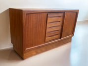 Midcentury_danish_Sideboard_by_Dyrlund,_1960s
