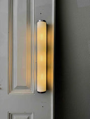 Maristella_Wall_Light_by_Fontana_Arte,_Postmodern_Lighting,_1995,_Italy