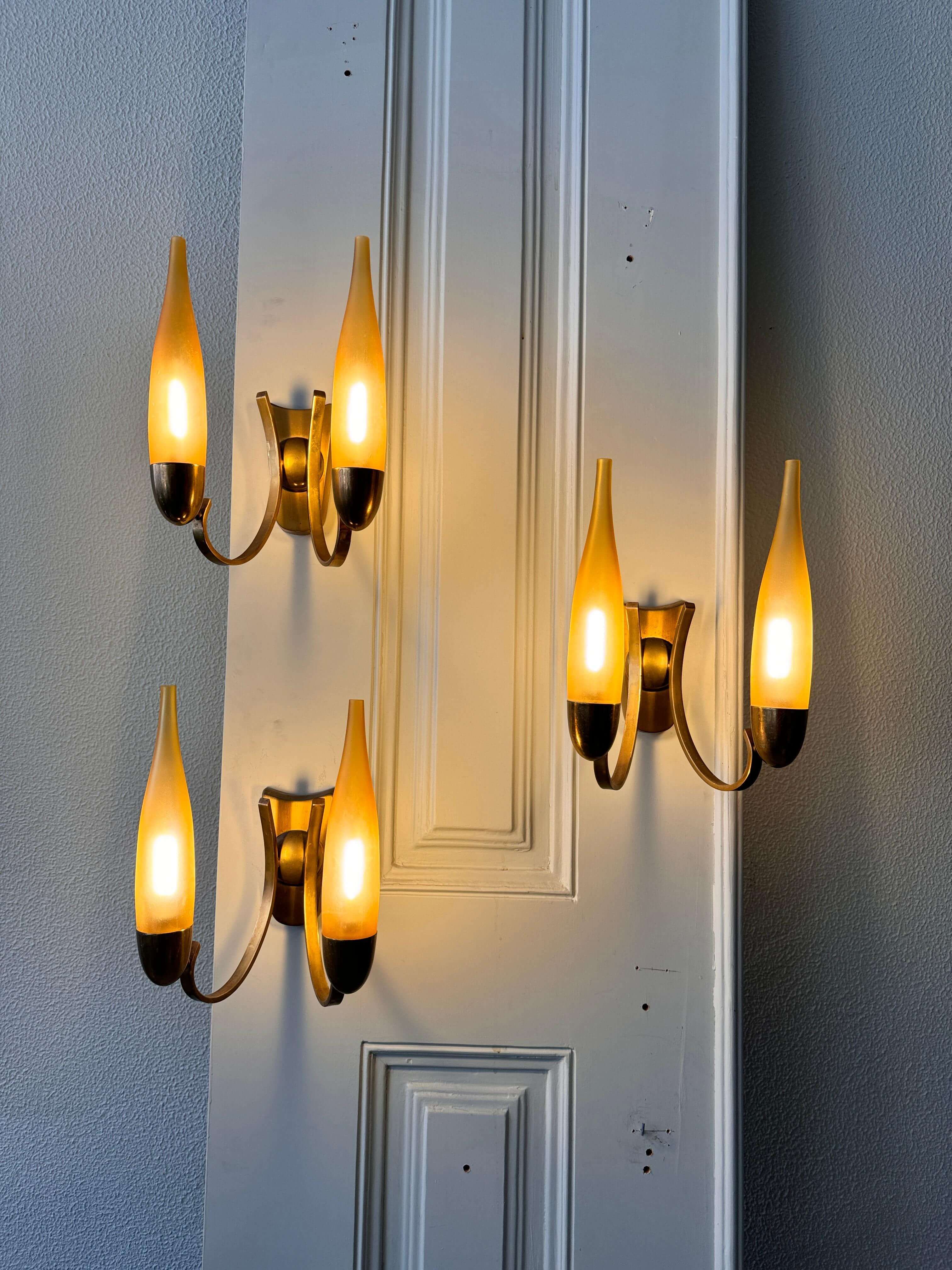 Wall_Sconce_by_Angelo_Lelli_for_Arredoluce,_Mid_Century_Modern,_1950s,_Italy