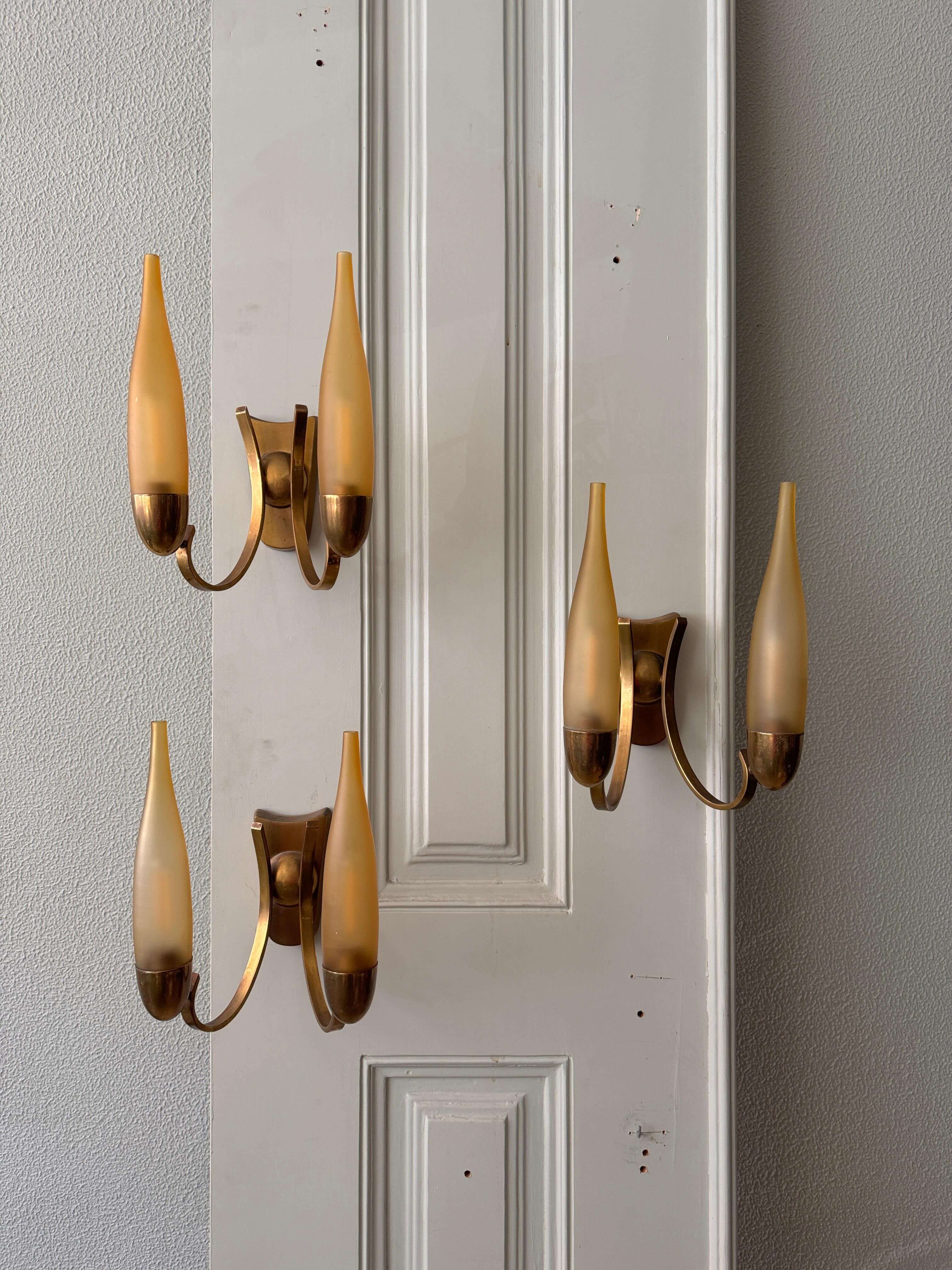 Wall_Sconce_by_Angelo_Lelli_for_Arredoluce,_Mid_Century_Modern,_1950s,_Italy