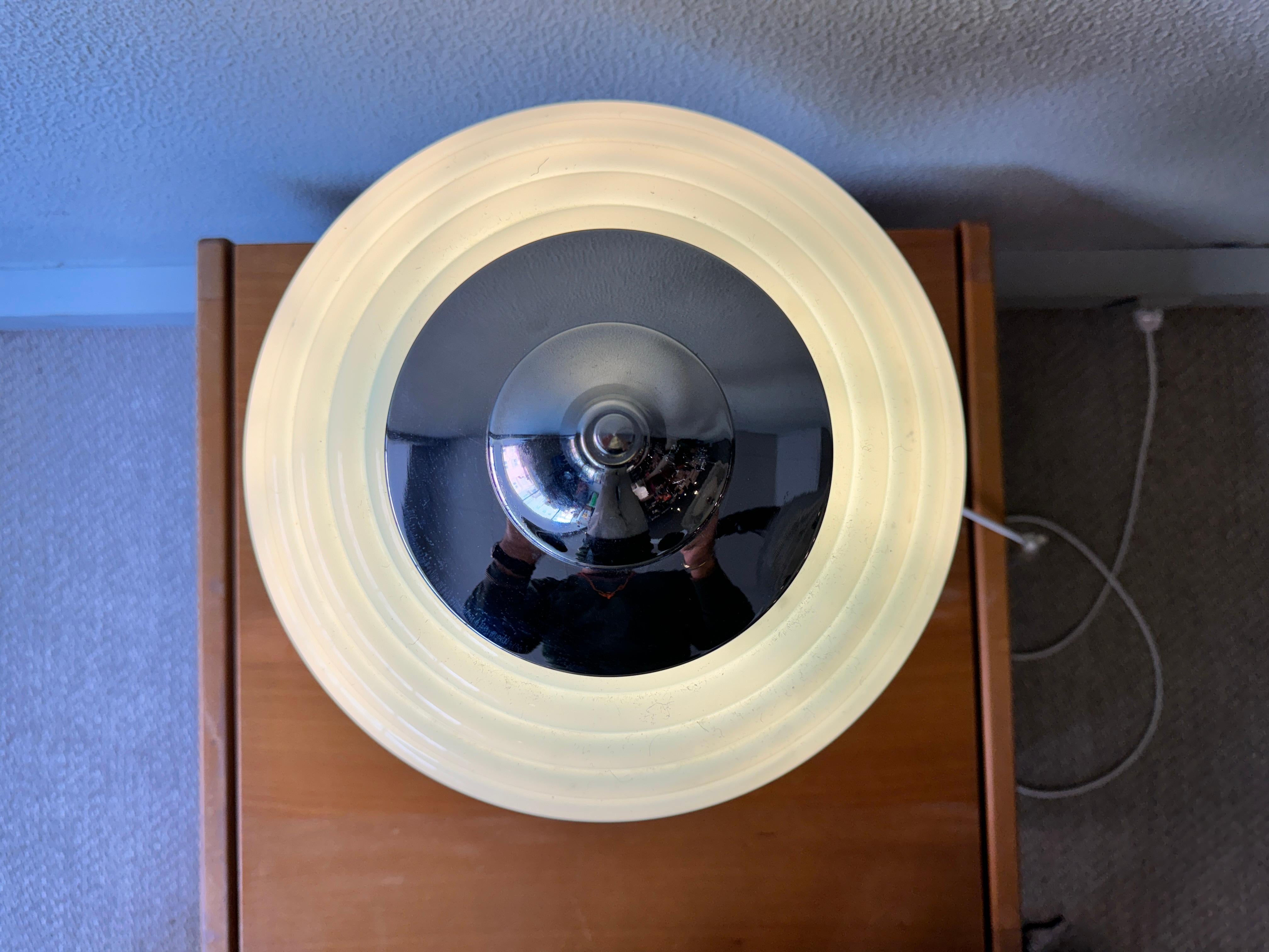 Art_Deco_Table_Lamp,_1940s,_Portugal