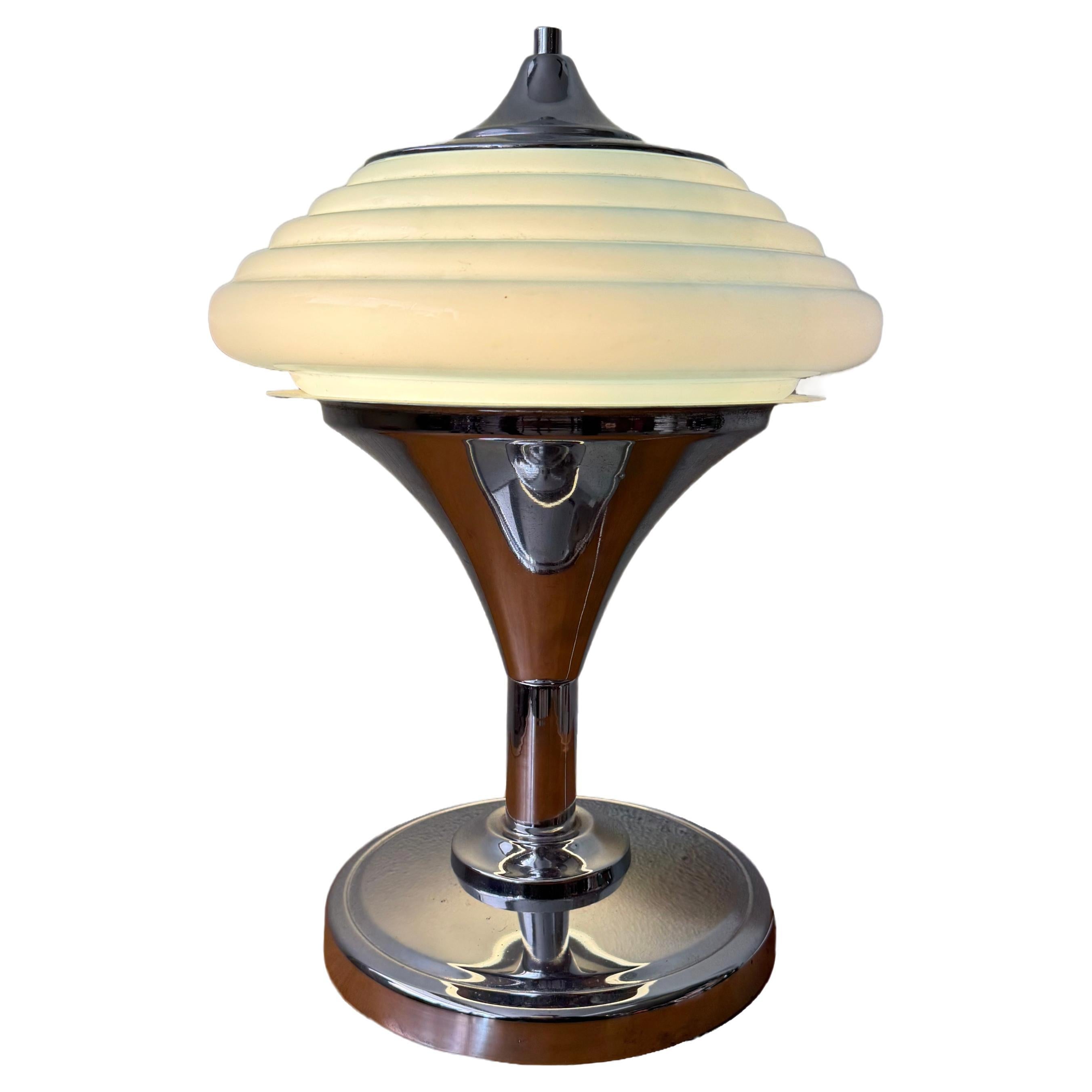 Art_Deco_Table_Lamp,_1940s,_Portugal