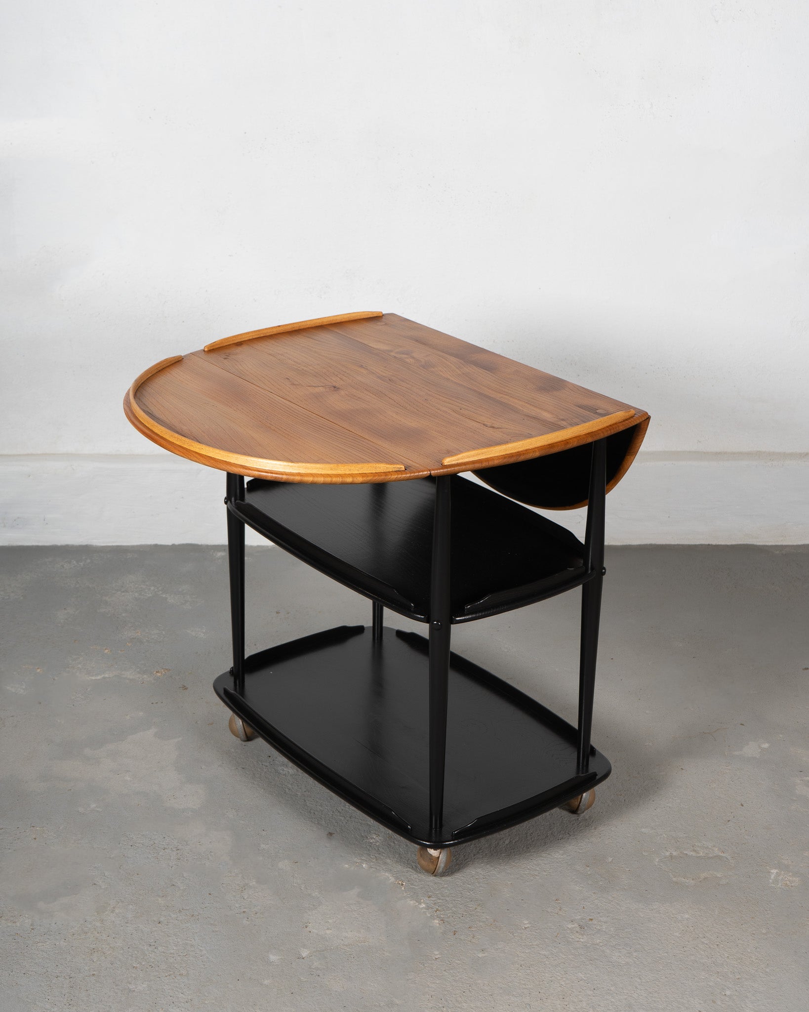 Vintage_Trolley_Bar_by_Lucian_Ercolani_for_Ercol