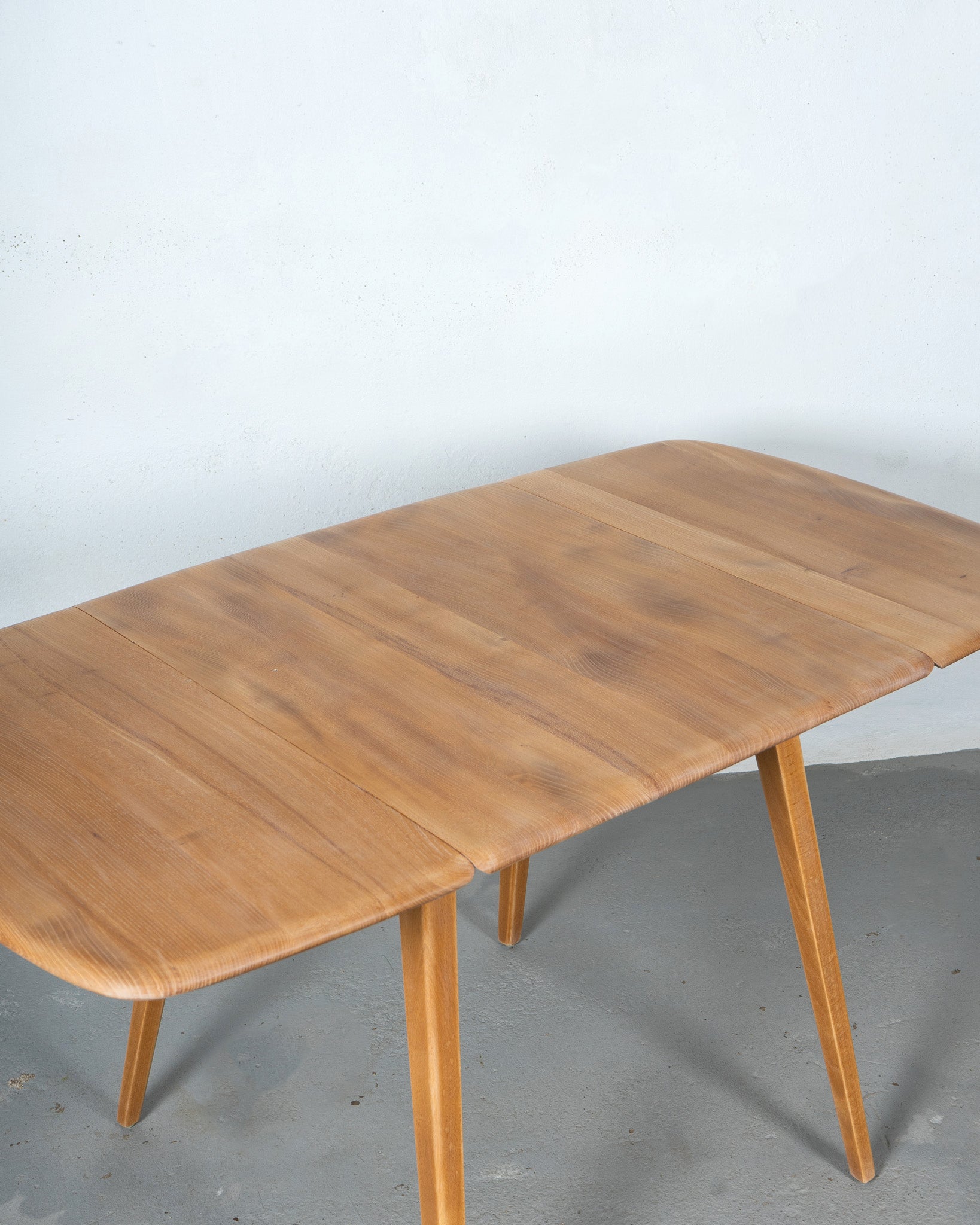 Foldable_Dining_Table_by_Lucian_Ercolani_for_Ercol