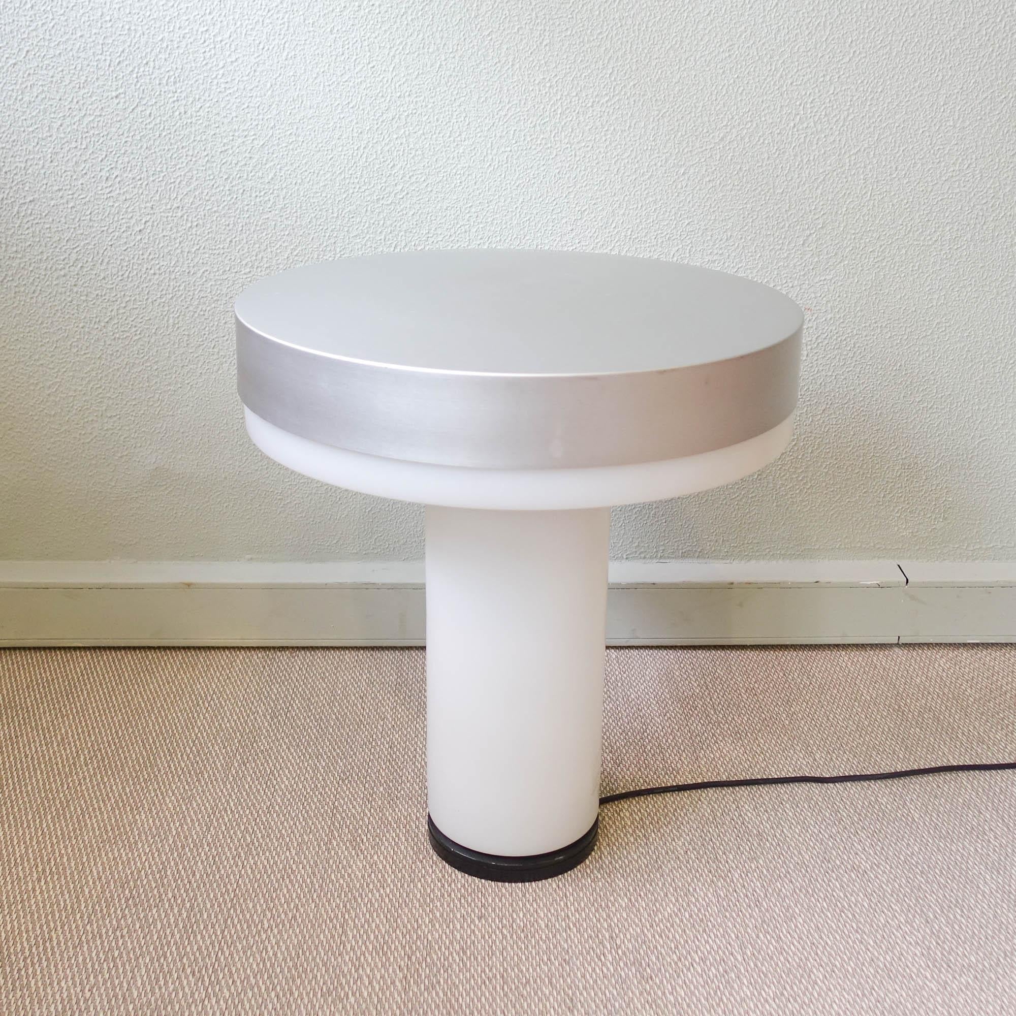 Boletus_Outdoor_Floor_Lamp_by_Jorge_Pensi_for_B.Lux,_Contemporary_Design,_2006,_Spain