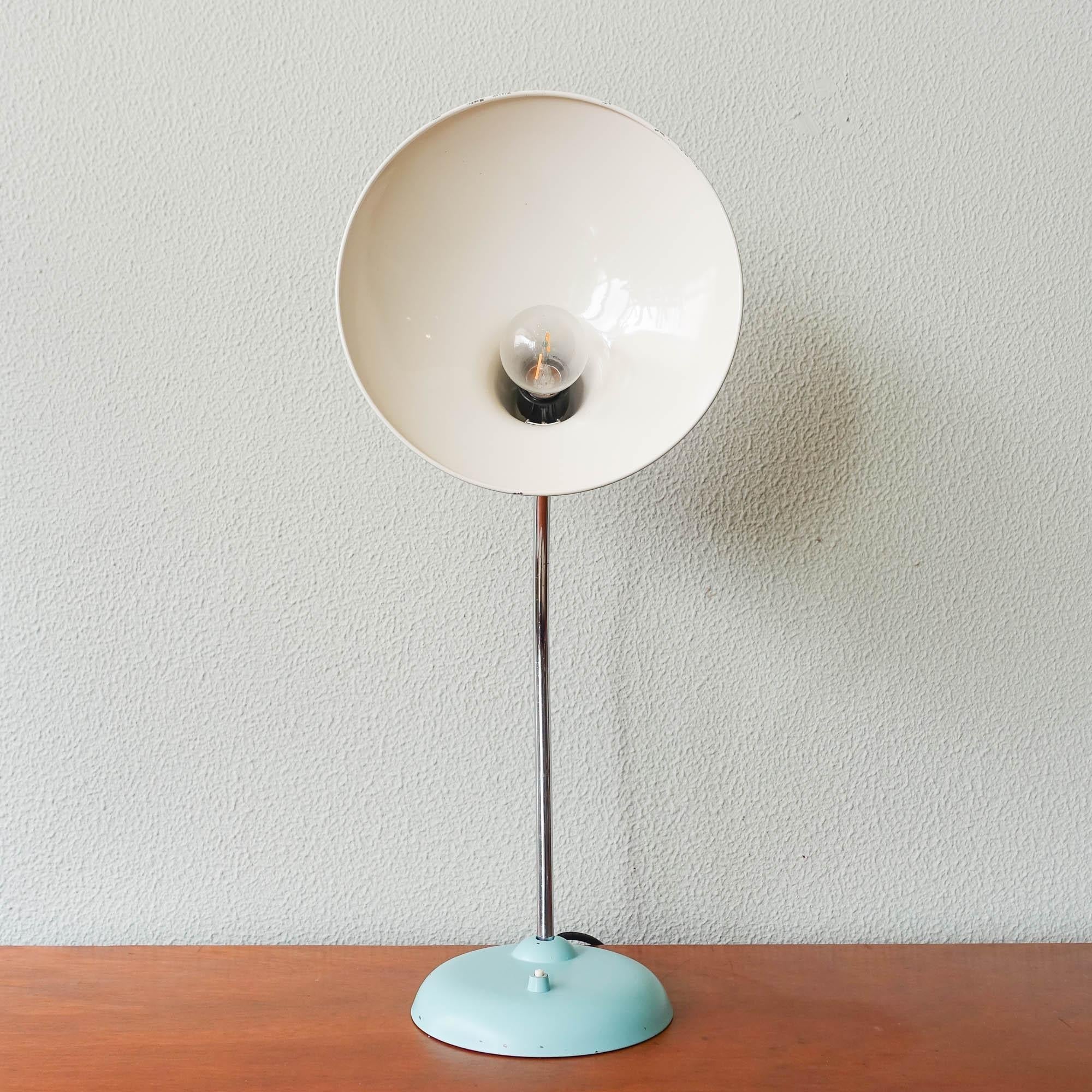 Model_6786_Desk_Lamp_by_Christian_Dell_for_Kaiser_Idell,_Bauhaus_Design,_1940s,_Germany
