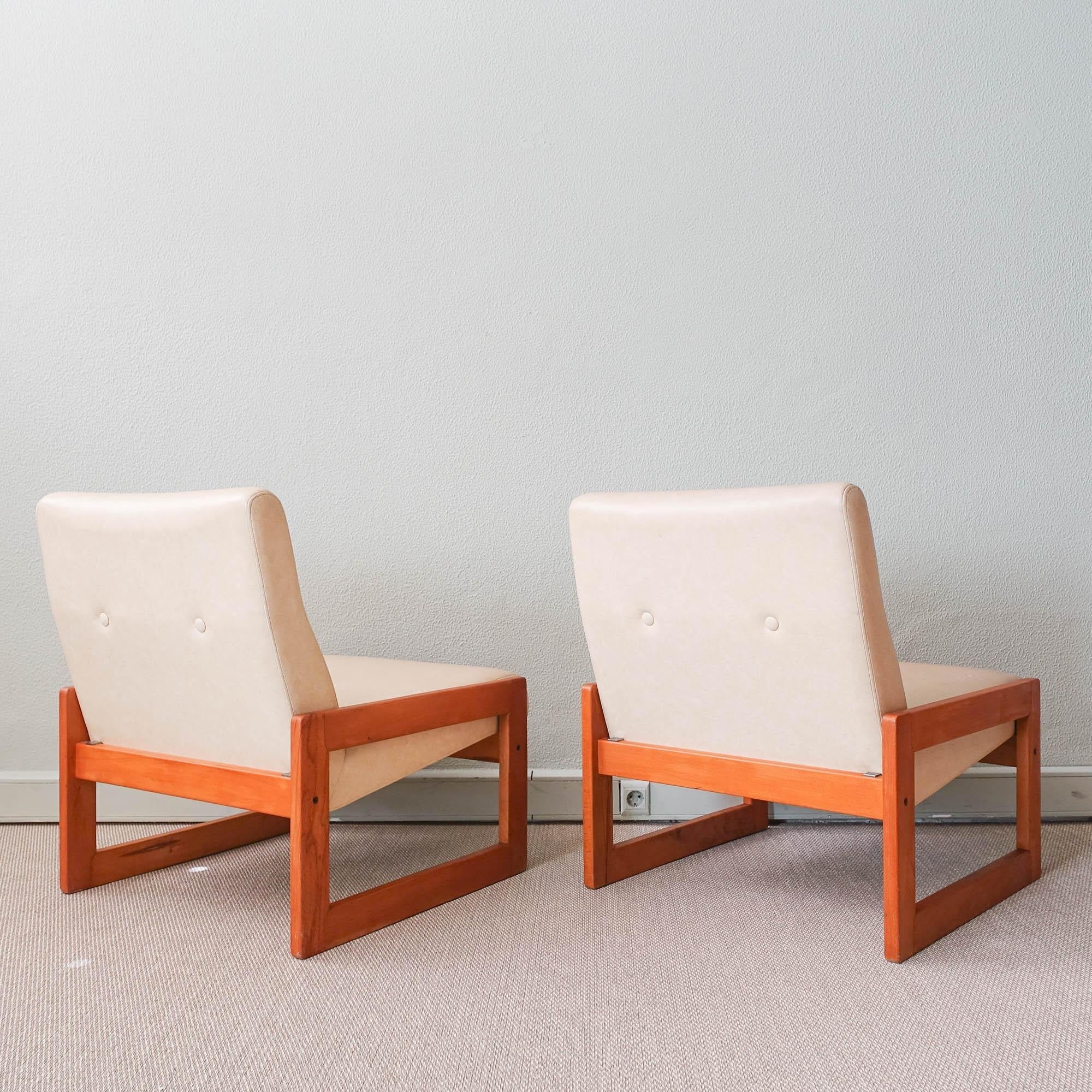 Pair_of_Espinho_Lounge_Chairs_by_José_Espinho_for_Olaio,_Mid_Century_Modern,_1973,_Portugal