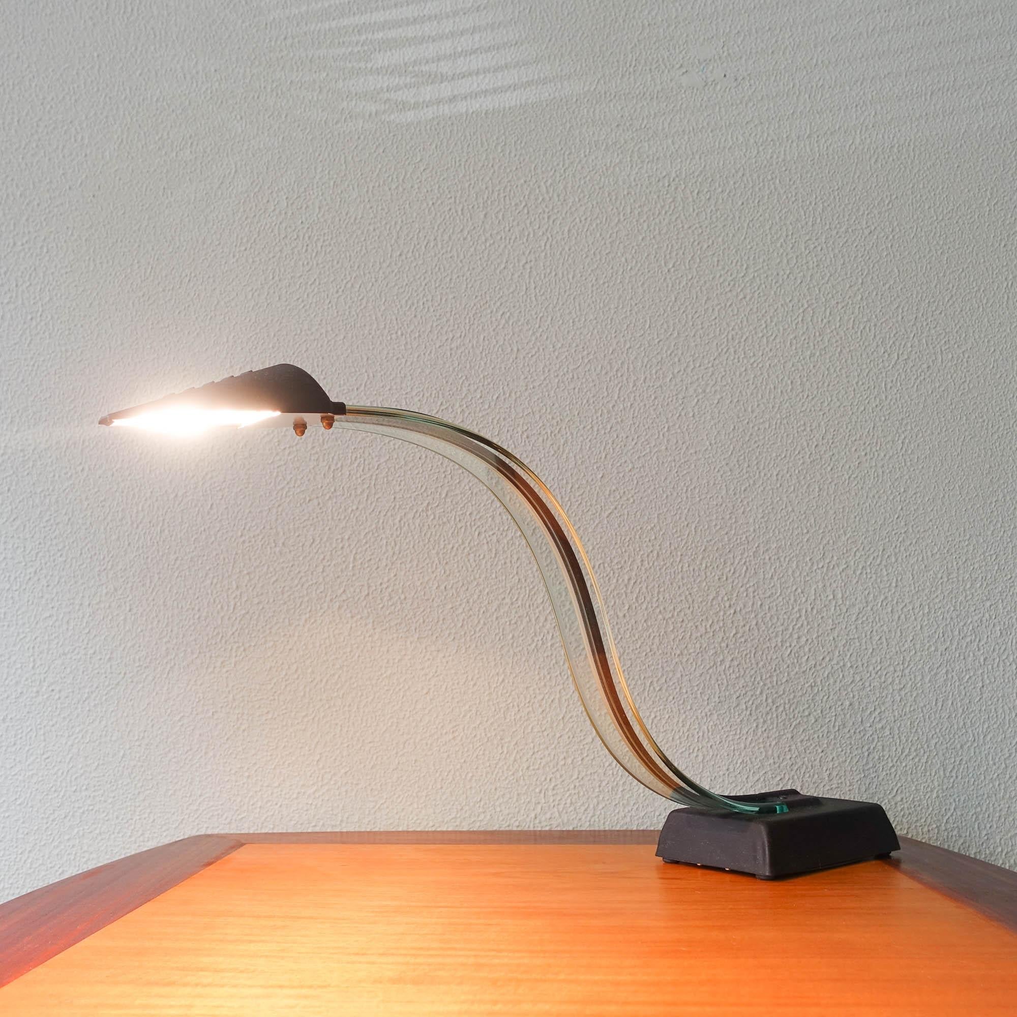Lucite_Cobra_Desk_Lamp,_Postmodern_Design,_1980s,_Italy