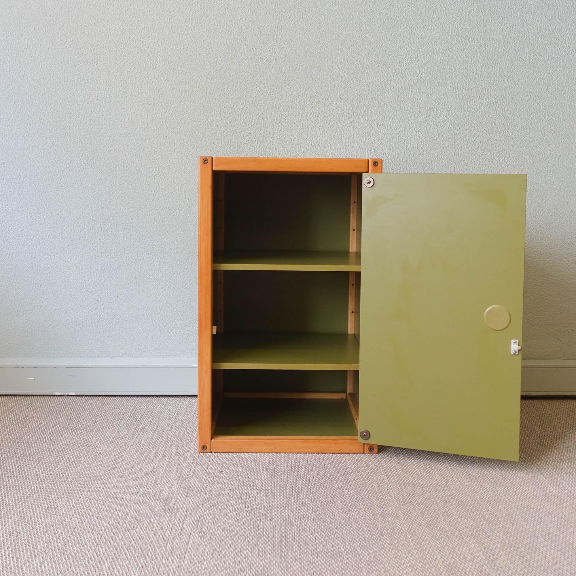 Profilsystem_Storage_Unit_by_Elmar_Flötotto_for_Flötotto,_Mid_Century_Modern,_1970s,_Germany