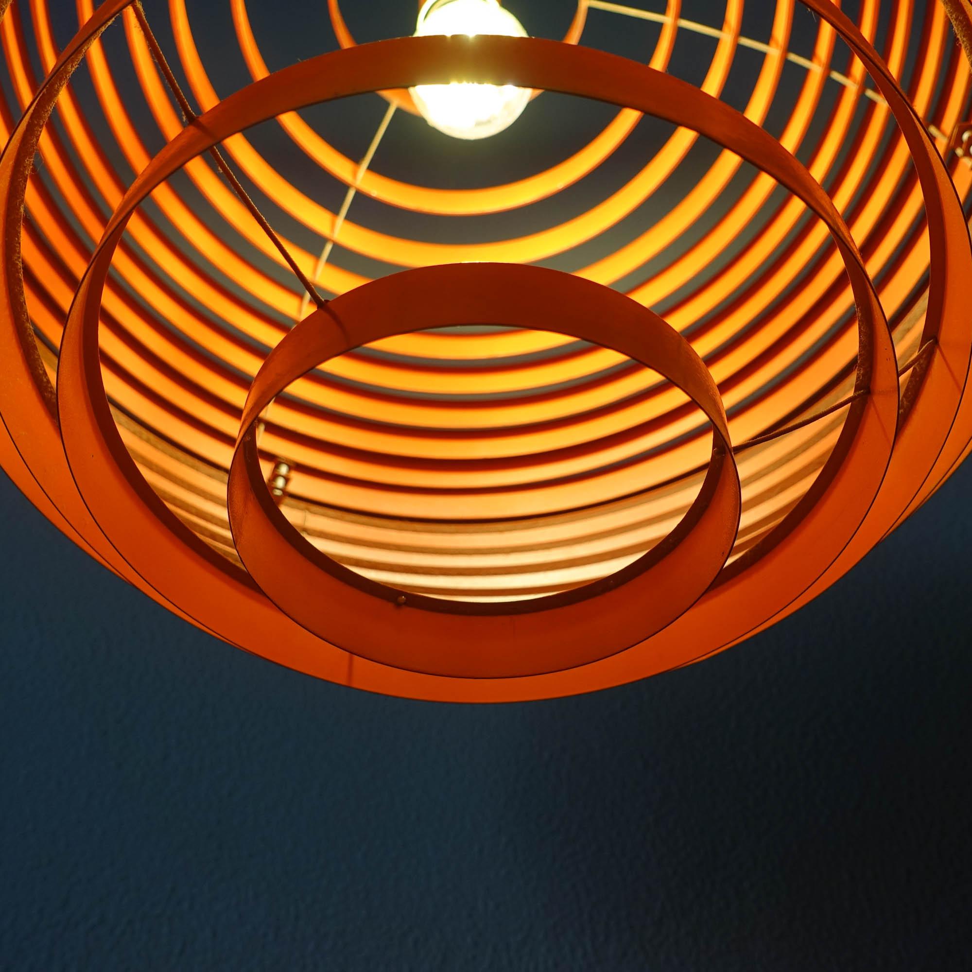 Dynamic_Model_Pendant_Lamp_by_Wilhelm_Vest_for_Vest_Leuchten,_1969,_Austria