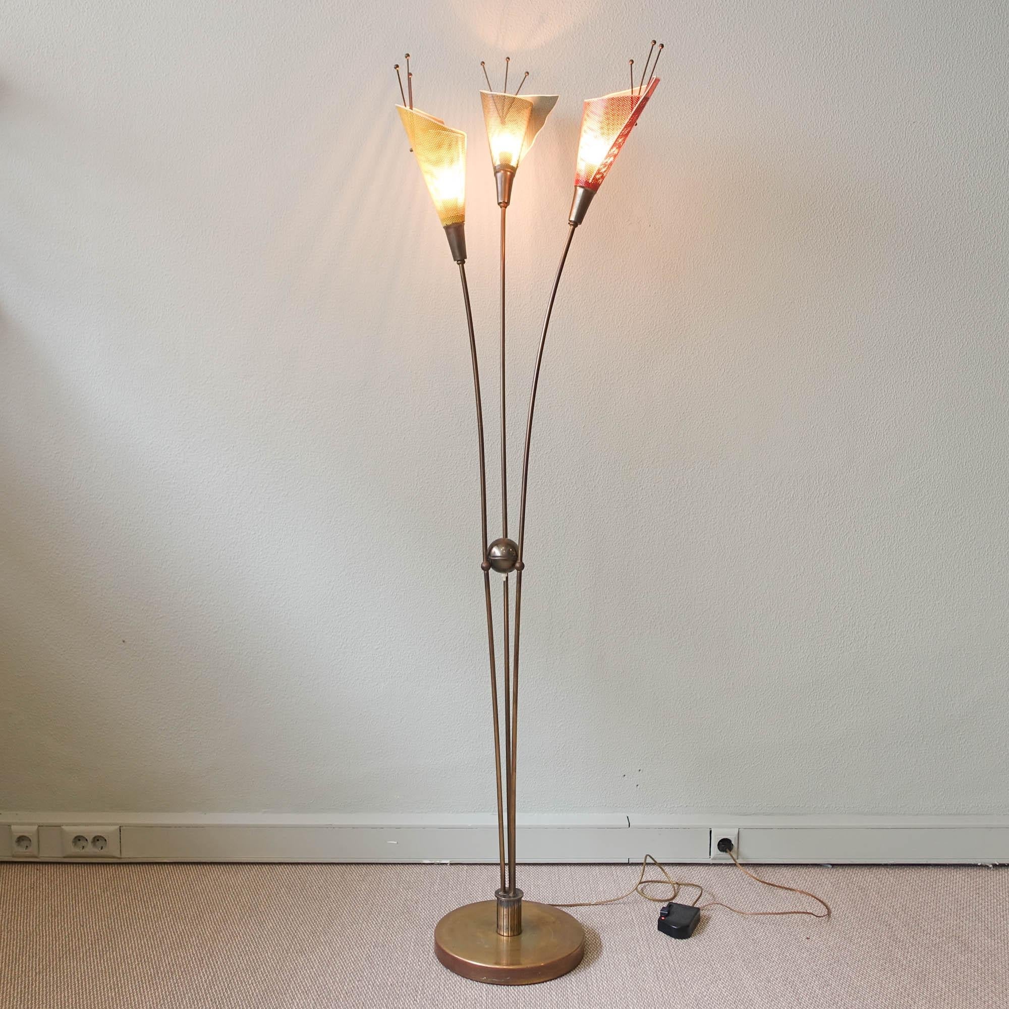Lorence_Floor_Lamp_by_Kobis_&_Lorence,_Mid_Century_Modern_Lighting,_1950s,_France
