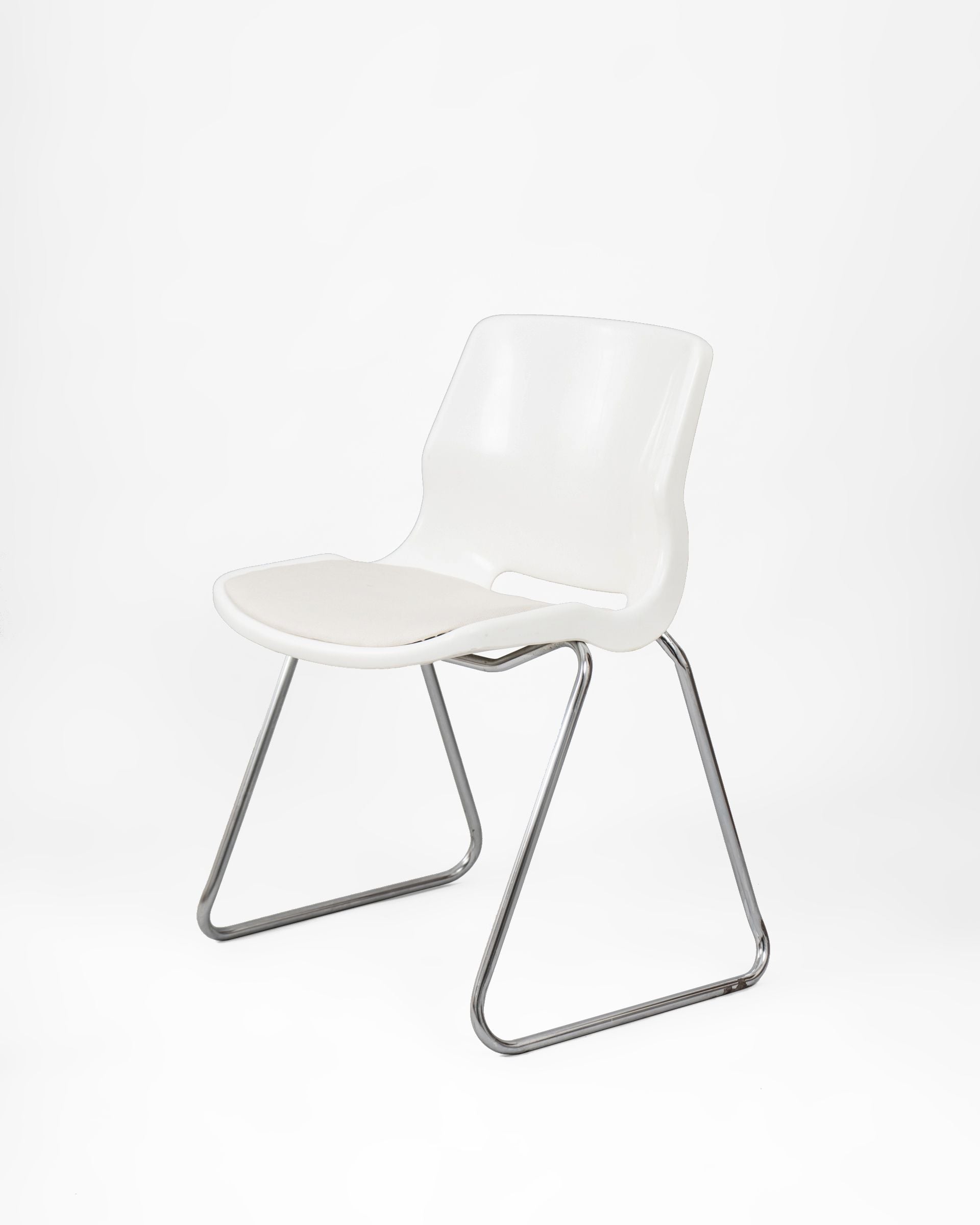 Plastic_and_Steel_Chair_by_Svante_Schöblom_for_OVERMAN,_Sweden,_1960