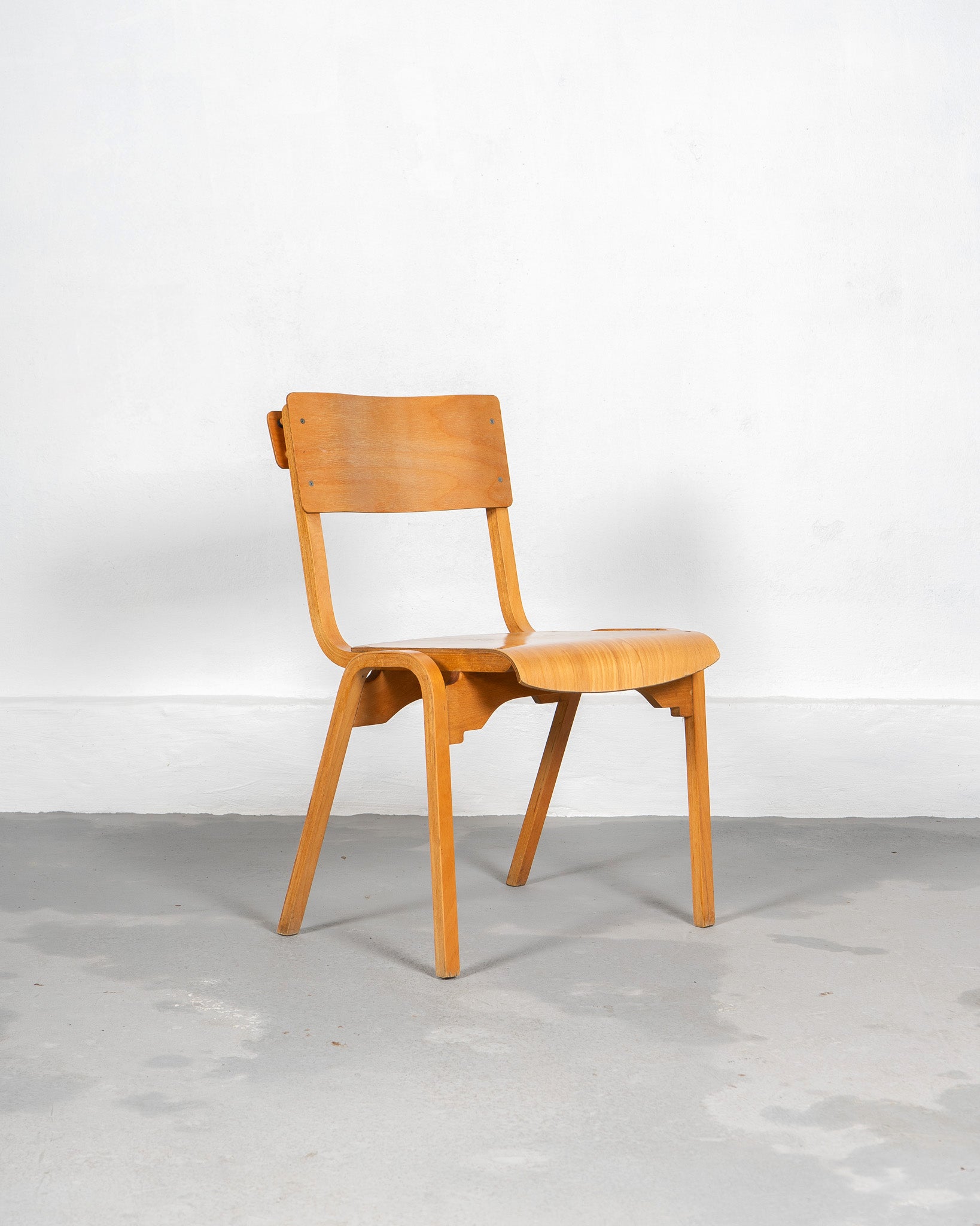 Set_of_2_Stackable_School_Chairs_by_Stafford_for_Tecta_UK,_circa_1960