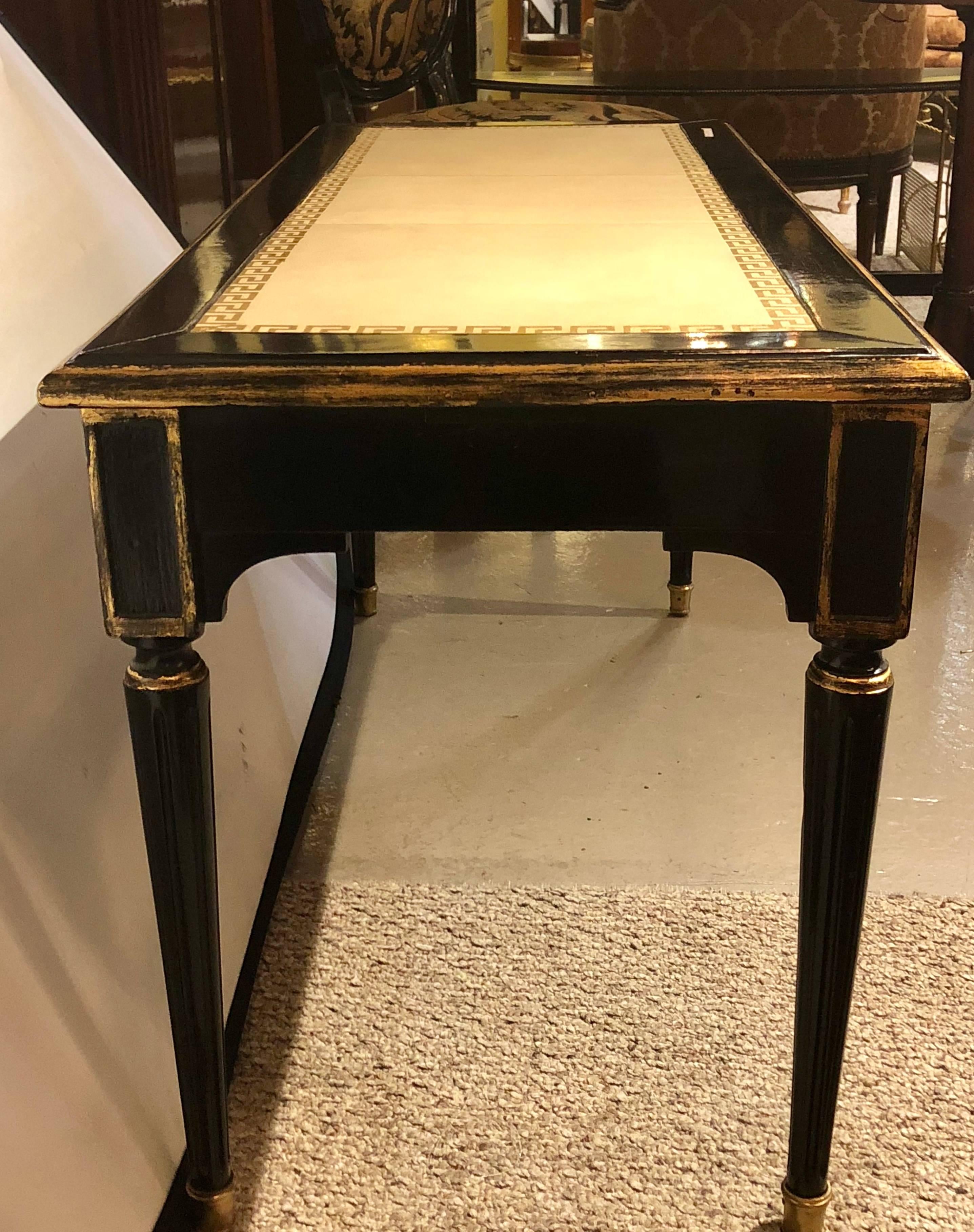 Hollywood_Regency_Black_Lacquer_Side_Table_with_Gold_Greek_Key_&_Leather_Top_1950s
